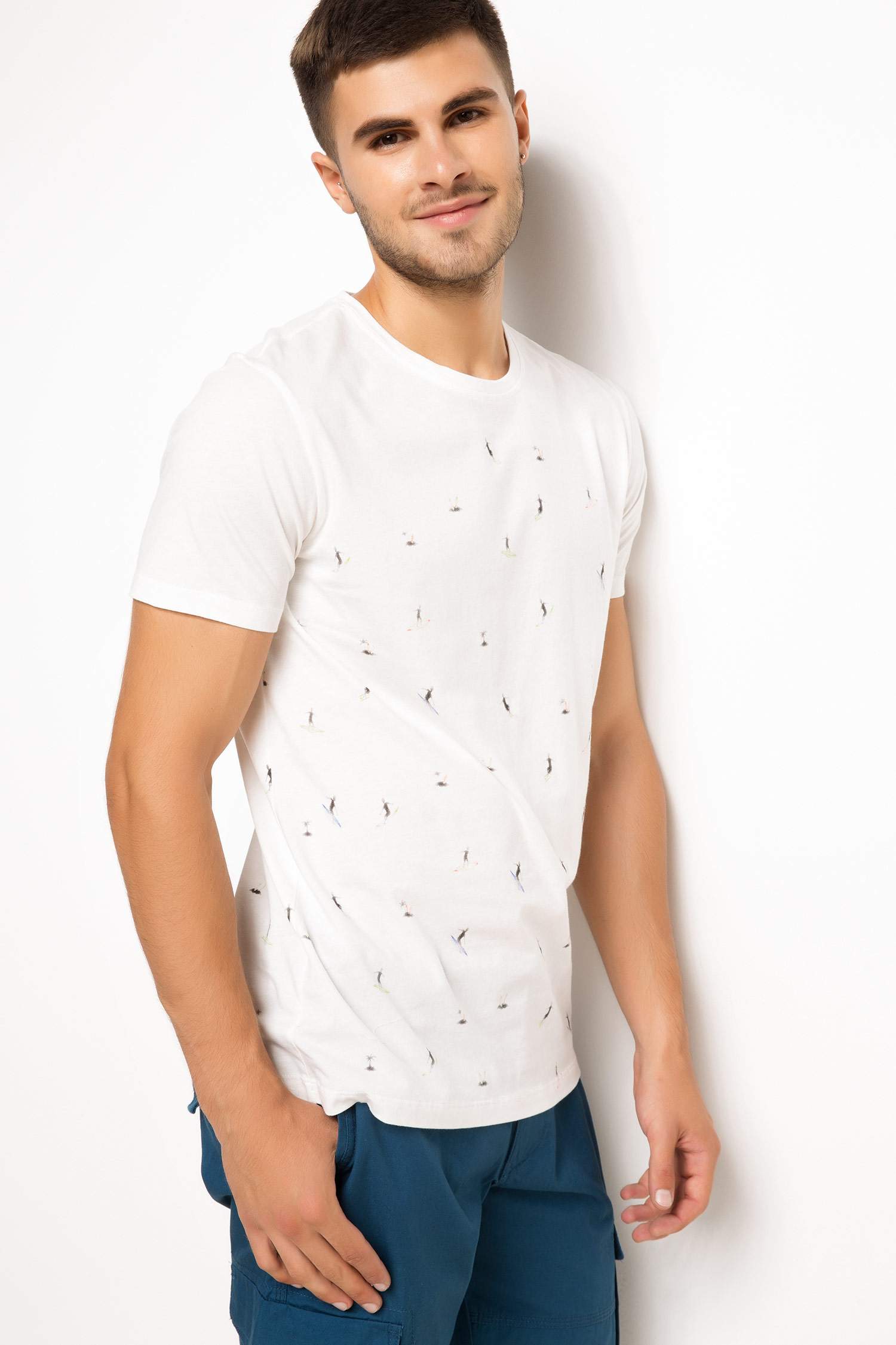 Defacto Baskılı Kısa Kollu T-shirt. 1 Defacto Baskılı Kısa Kollu T-shirt. 1