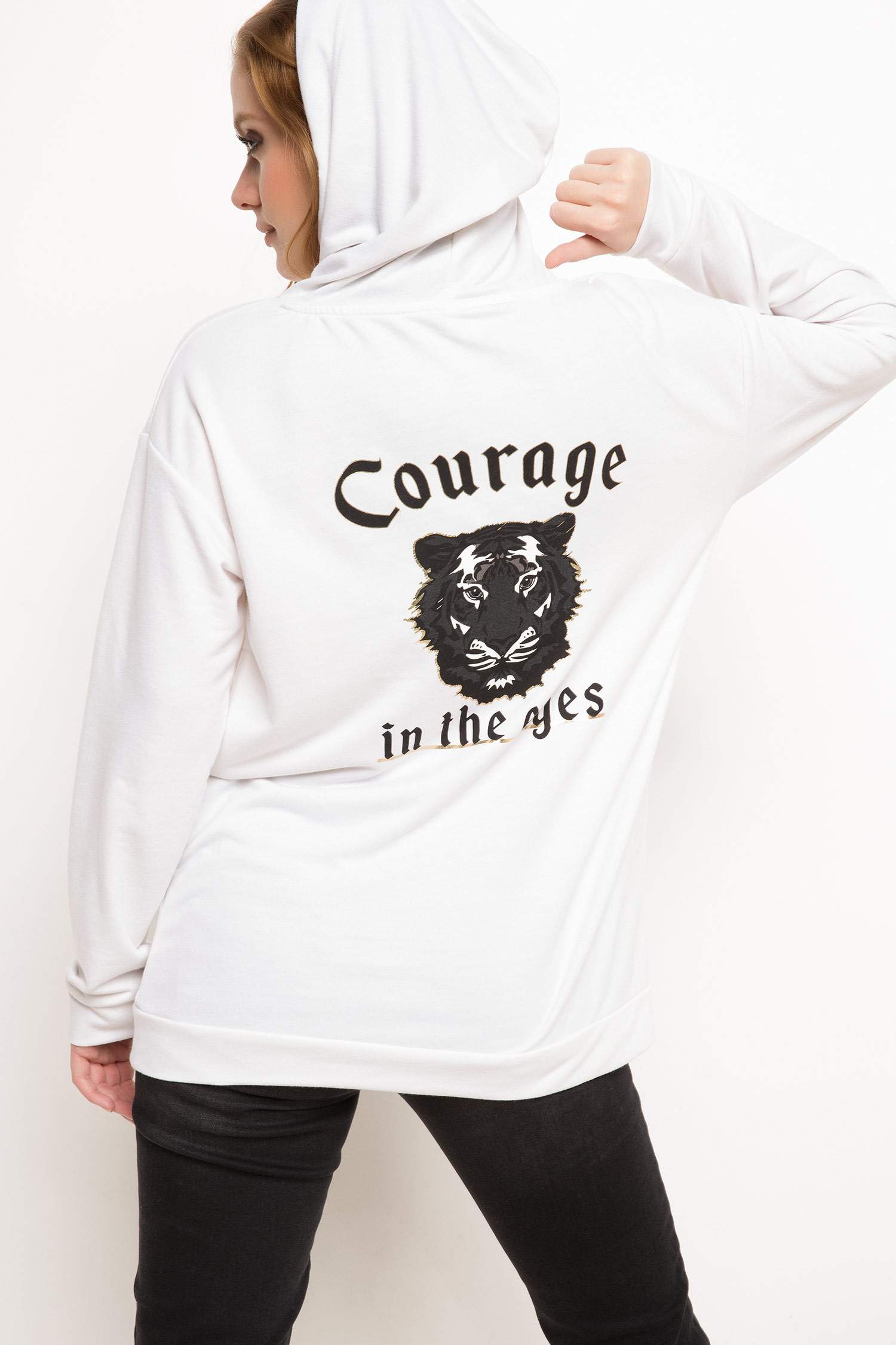 Defacto Kapüşonlu Sweatshirt. 1 Defacto Kapüşonlu Sweatshirt. 1