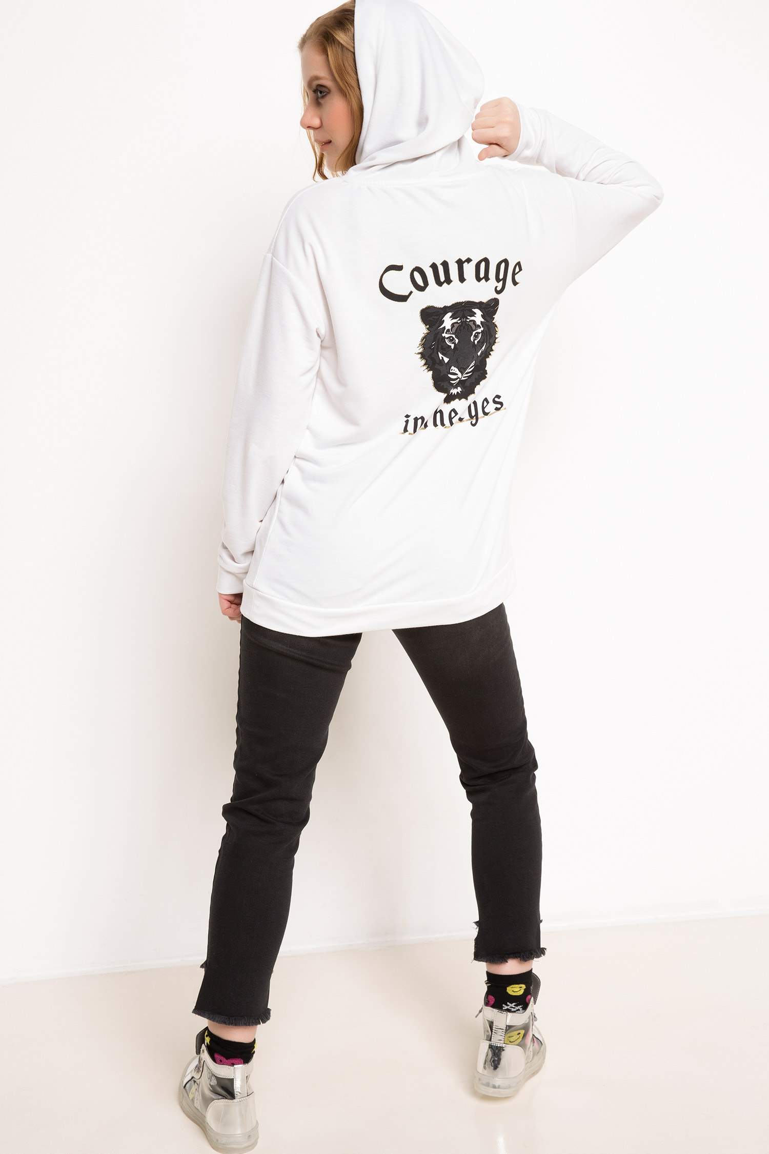 Defacto Kapüşonlu Sweatshirt. 4 Defacto Kapüşonlu Sweatshirt. 4