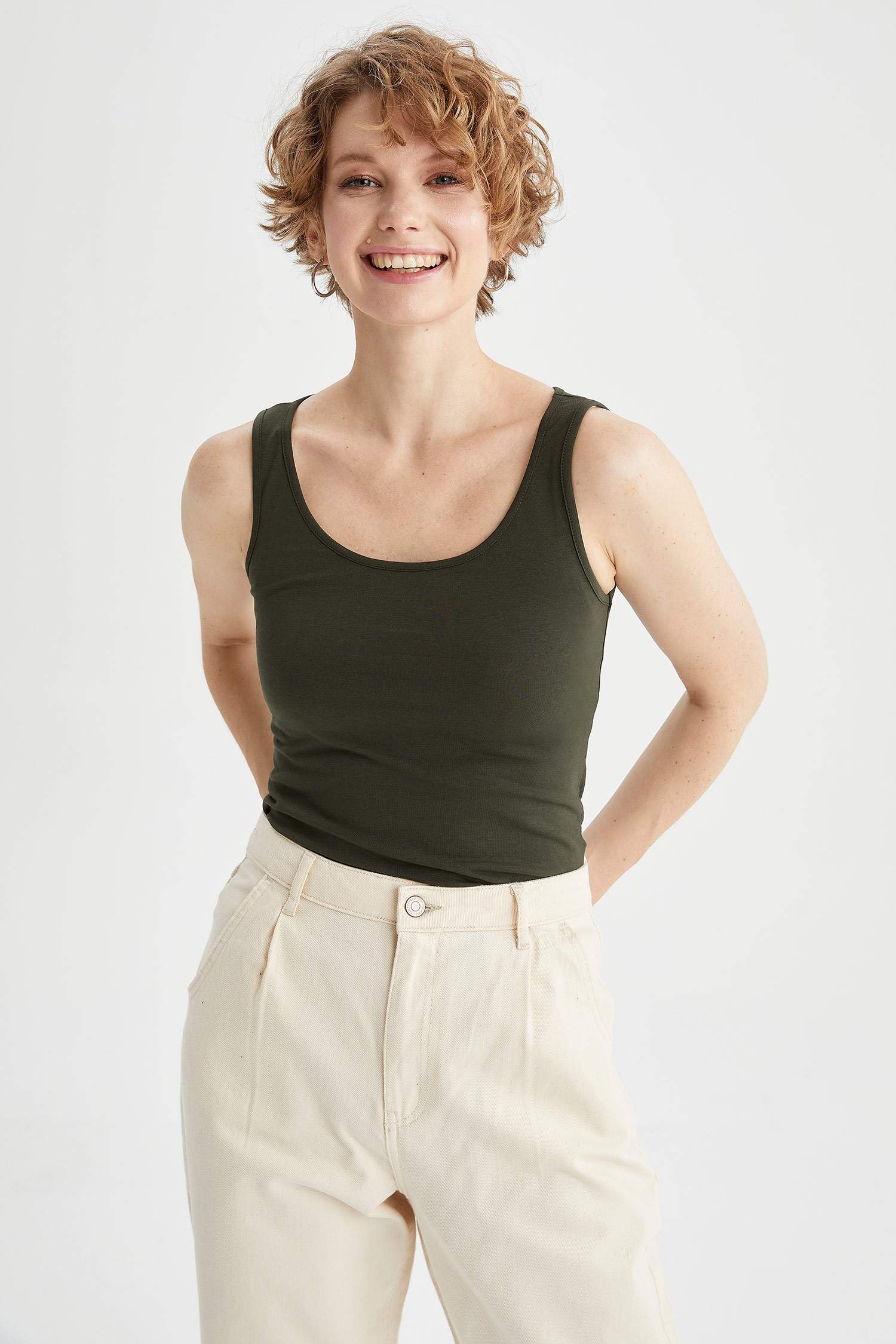 Askılı Basic Slim Fit Atlet