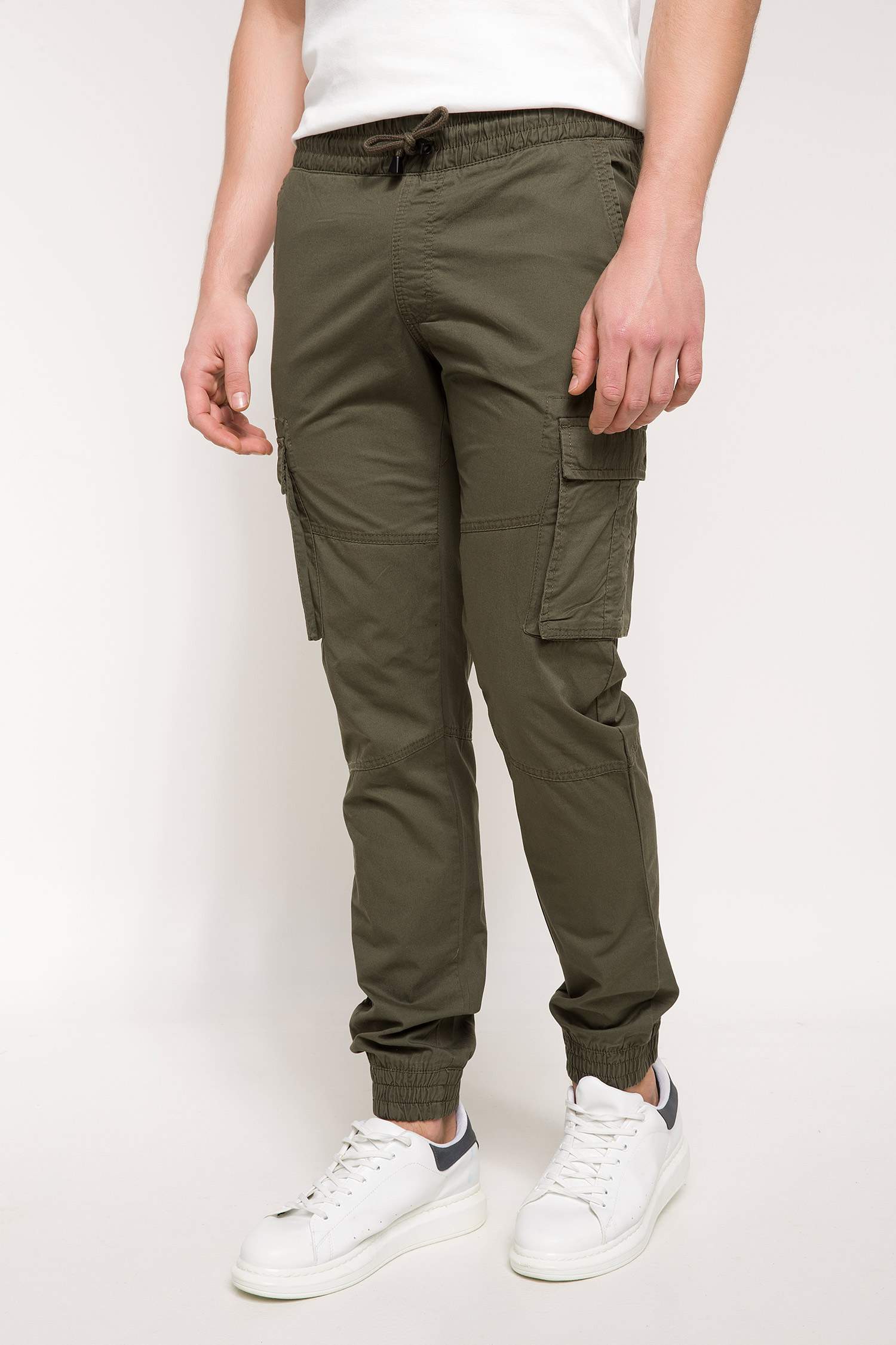 Defacto David Kargo Fit Pantolon. 1 Defacto David Kargo Fit Pantolon. 1