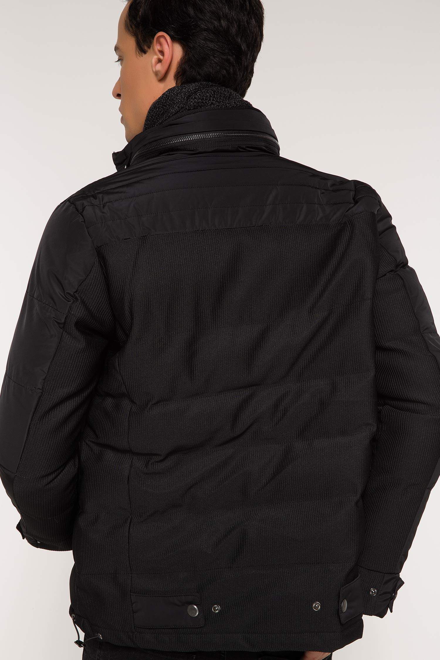 Defacto Kapüşonlu Mont. 3 Defacto Kapüşonlu Mont. 3