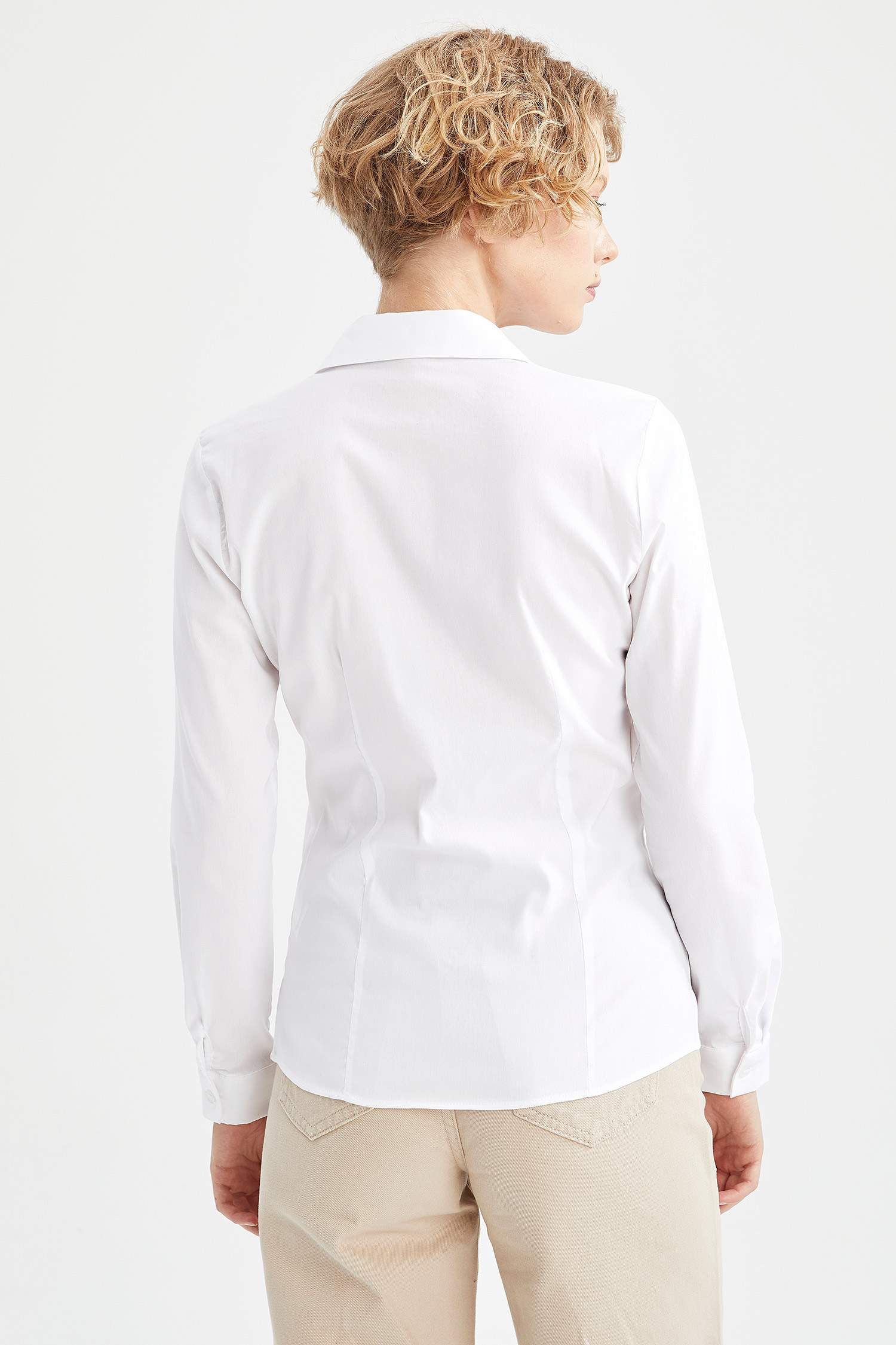 Basic Uzun Kollu Slim Fit Gömlek