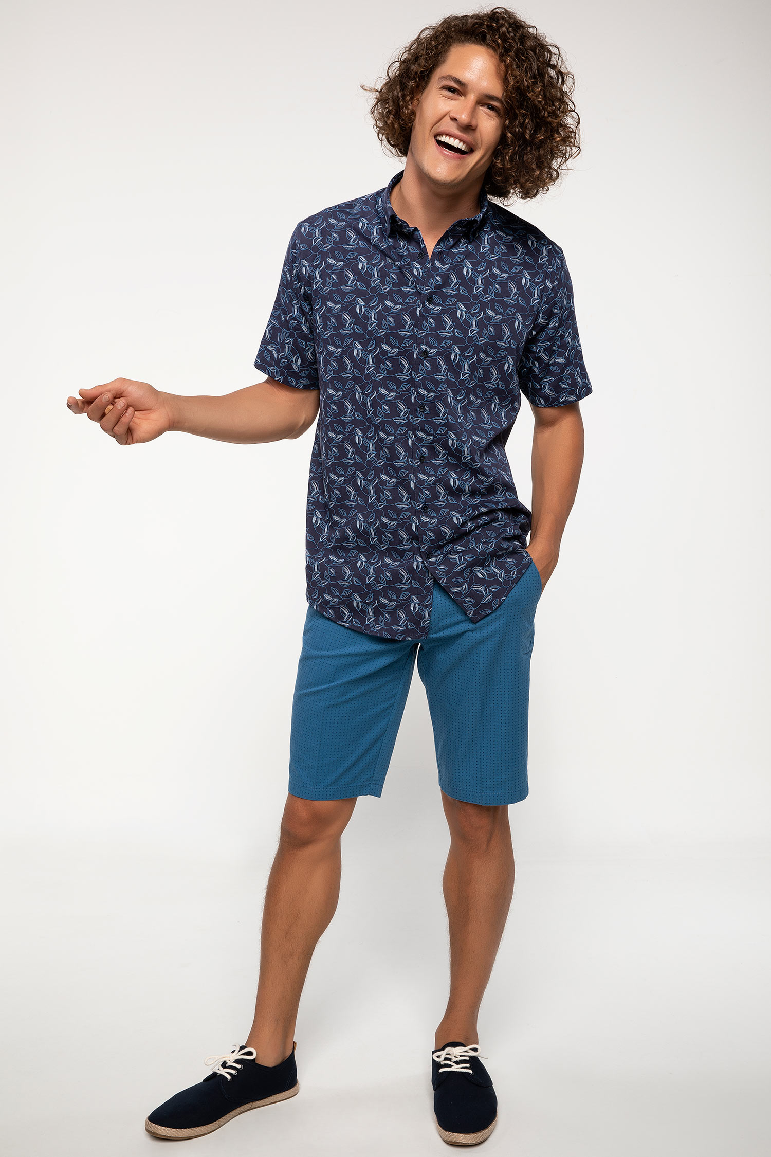 Defacto Chino Bermuda. 2 Defacto Chino Bermuda. 2