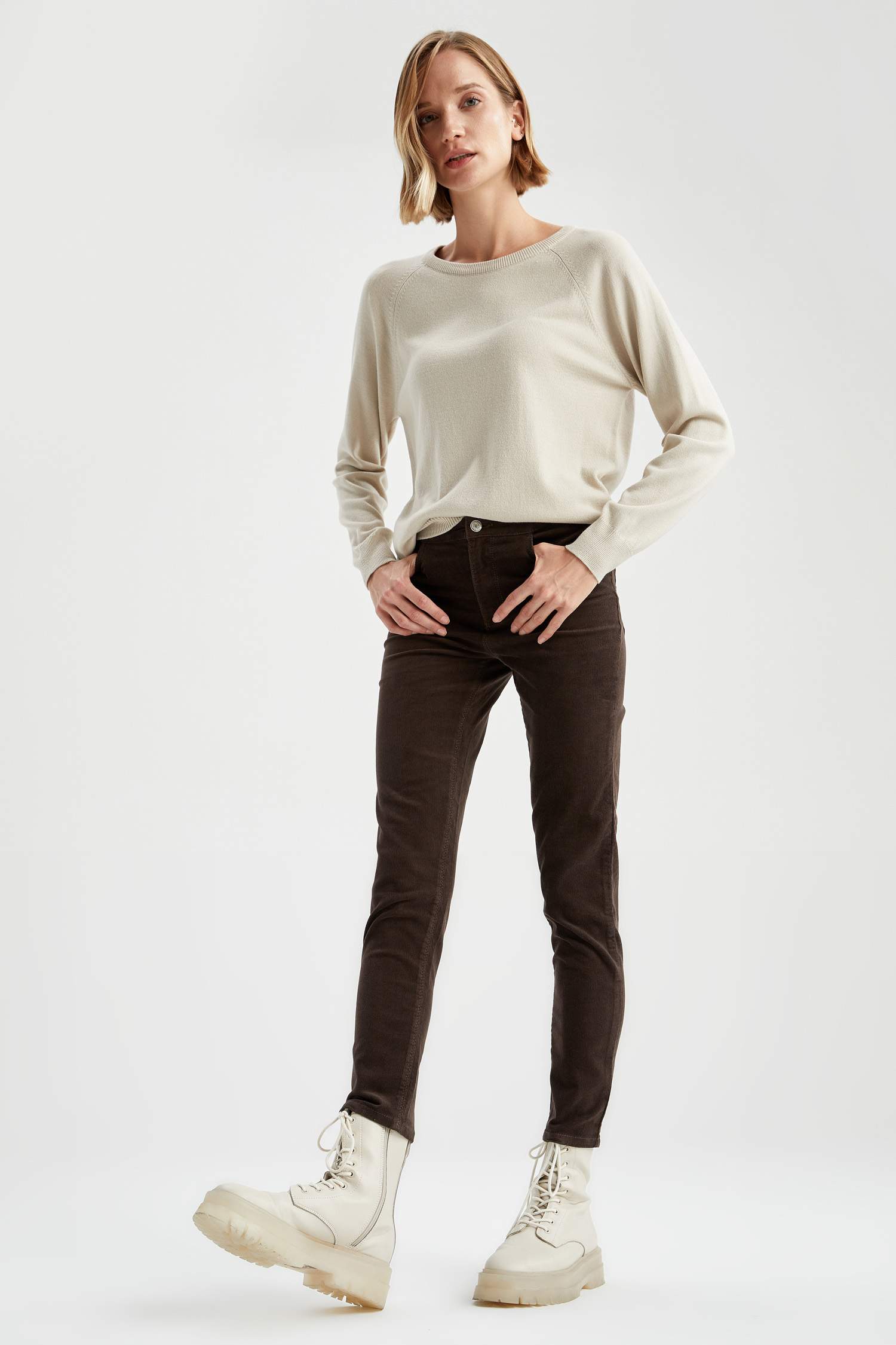 Kadife Skinny Fit Pantolon