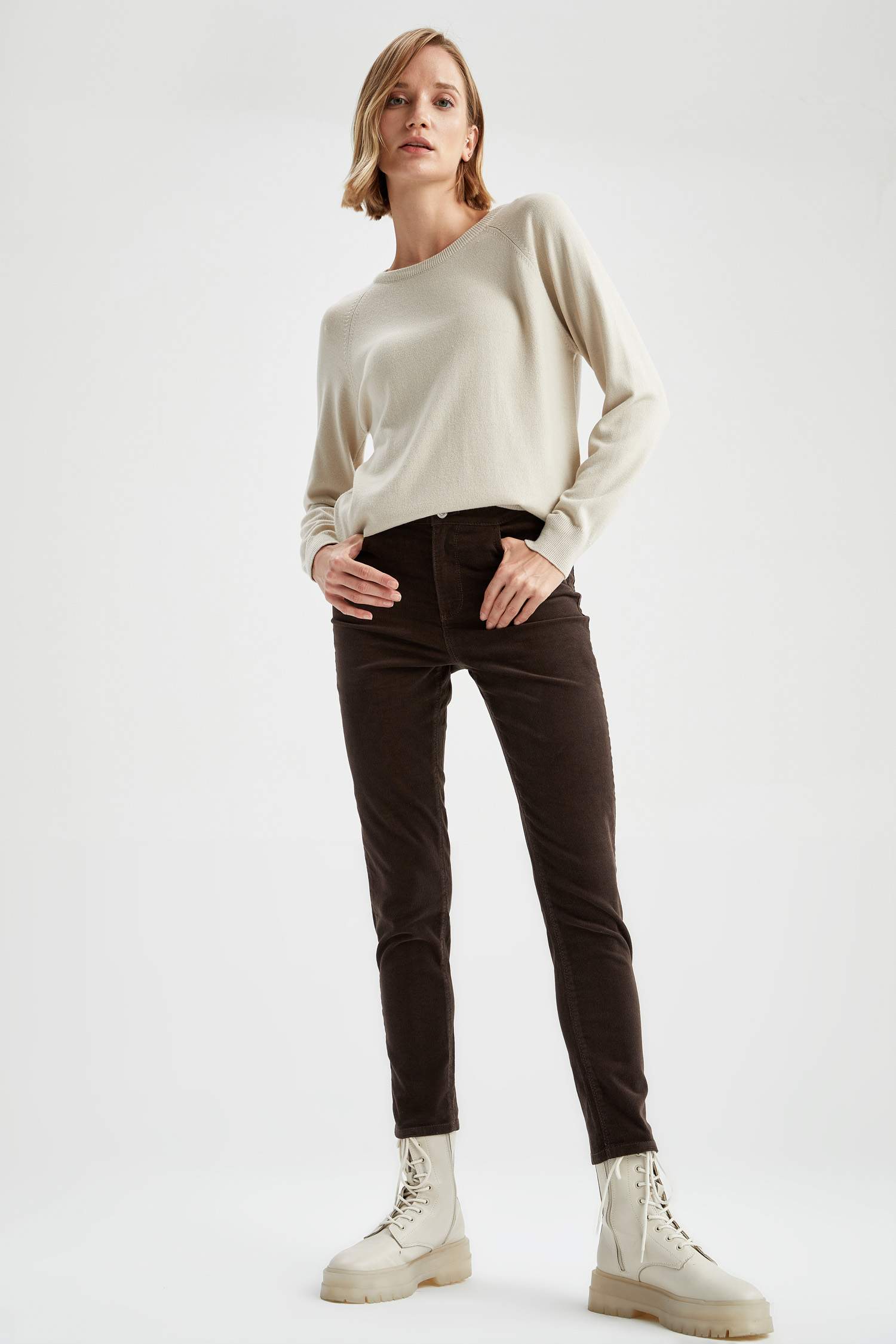 Kadife Skinny Fit Pantolon