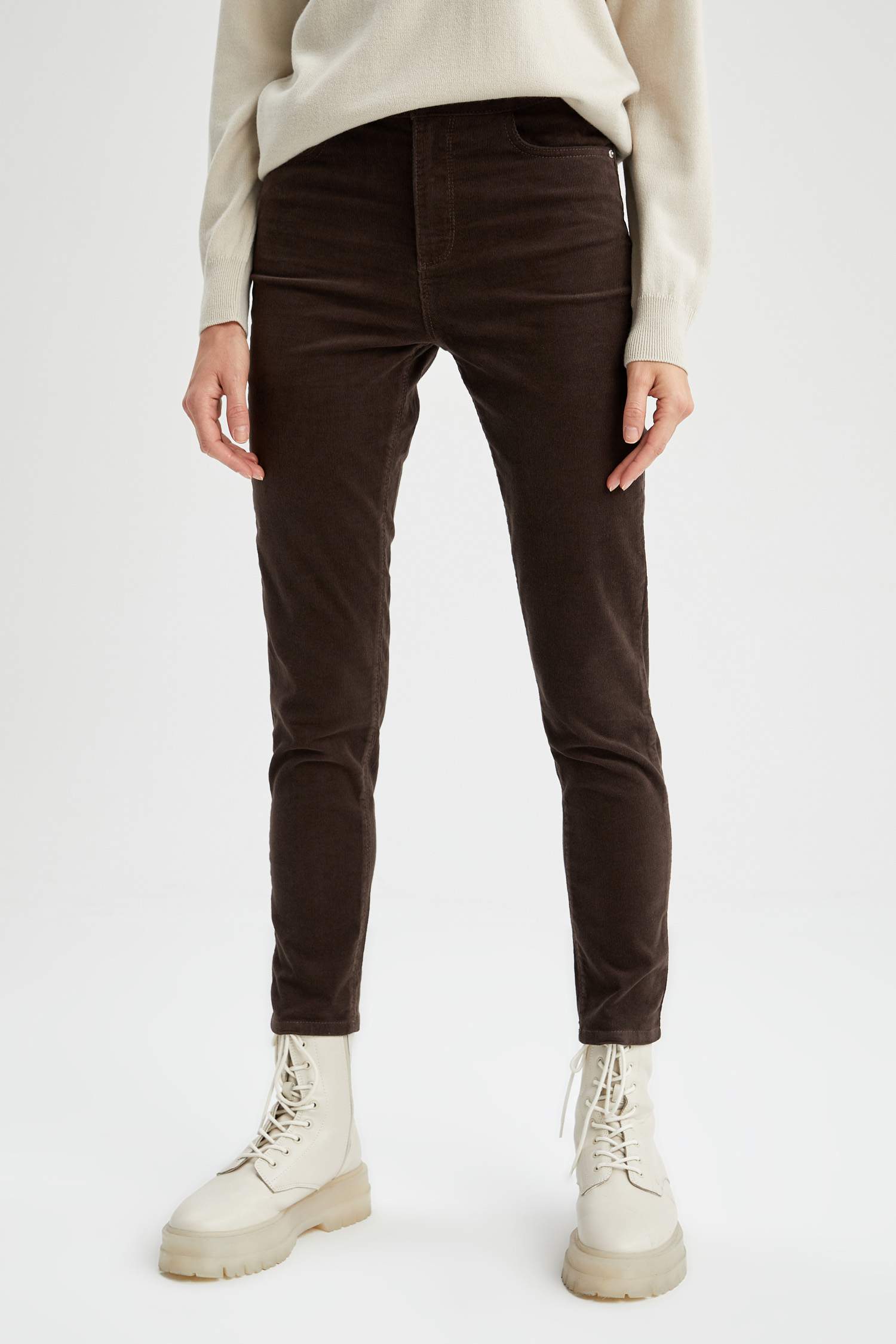 Kadife Skinny Fit Pantolon