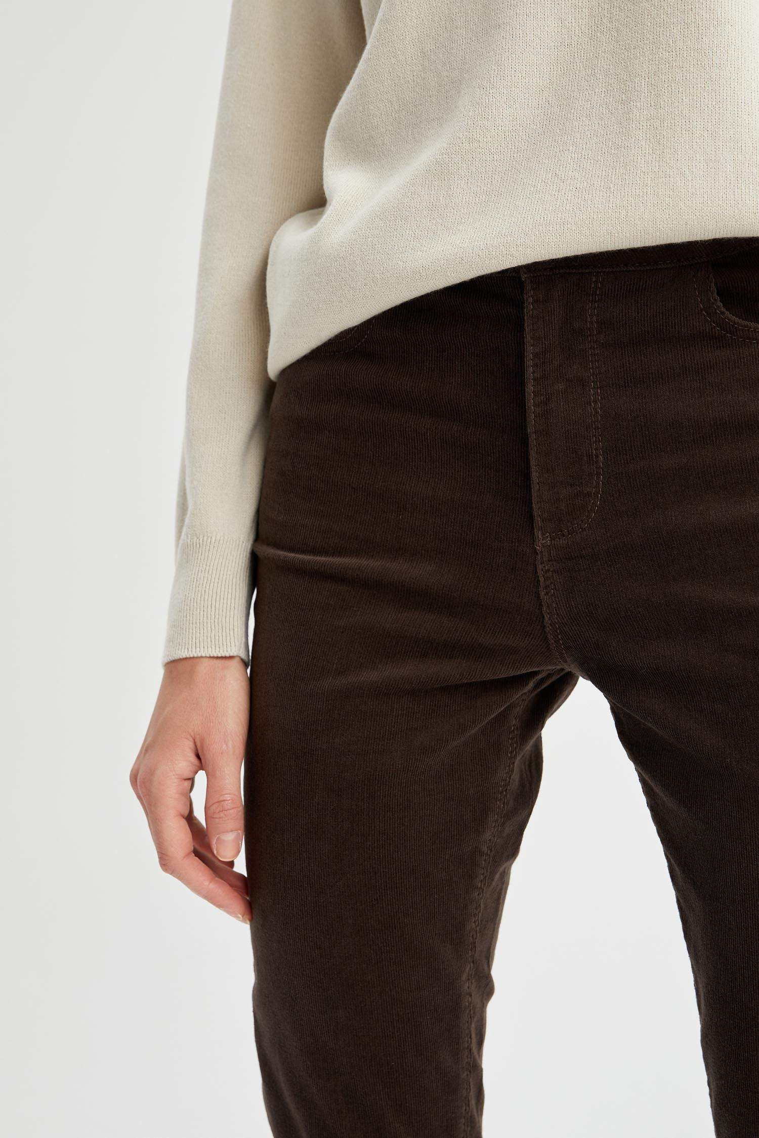 Kadife Skinny Fit Pantolon