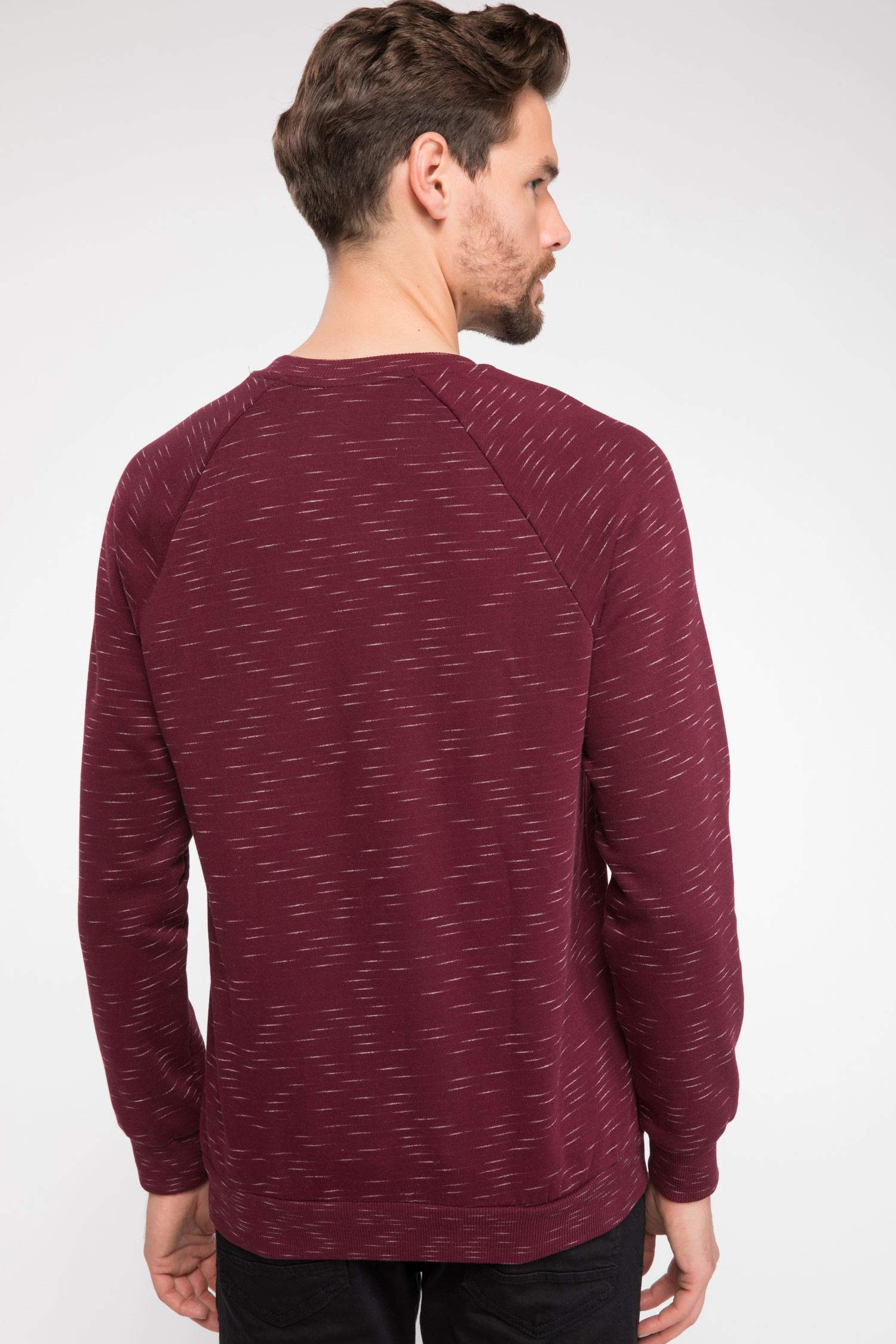 Defacto Basic Sweatshirt. 4 Defacto Basic Sweatshirt. 4