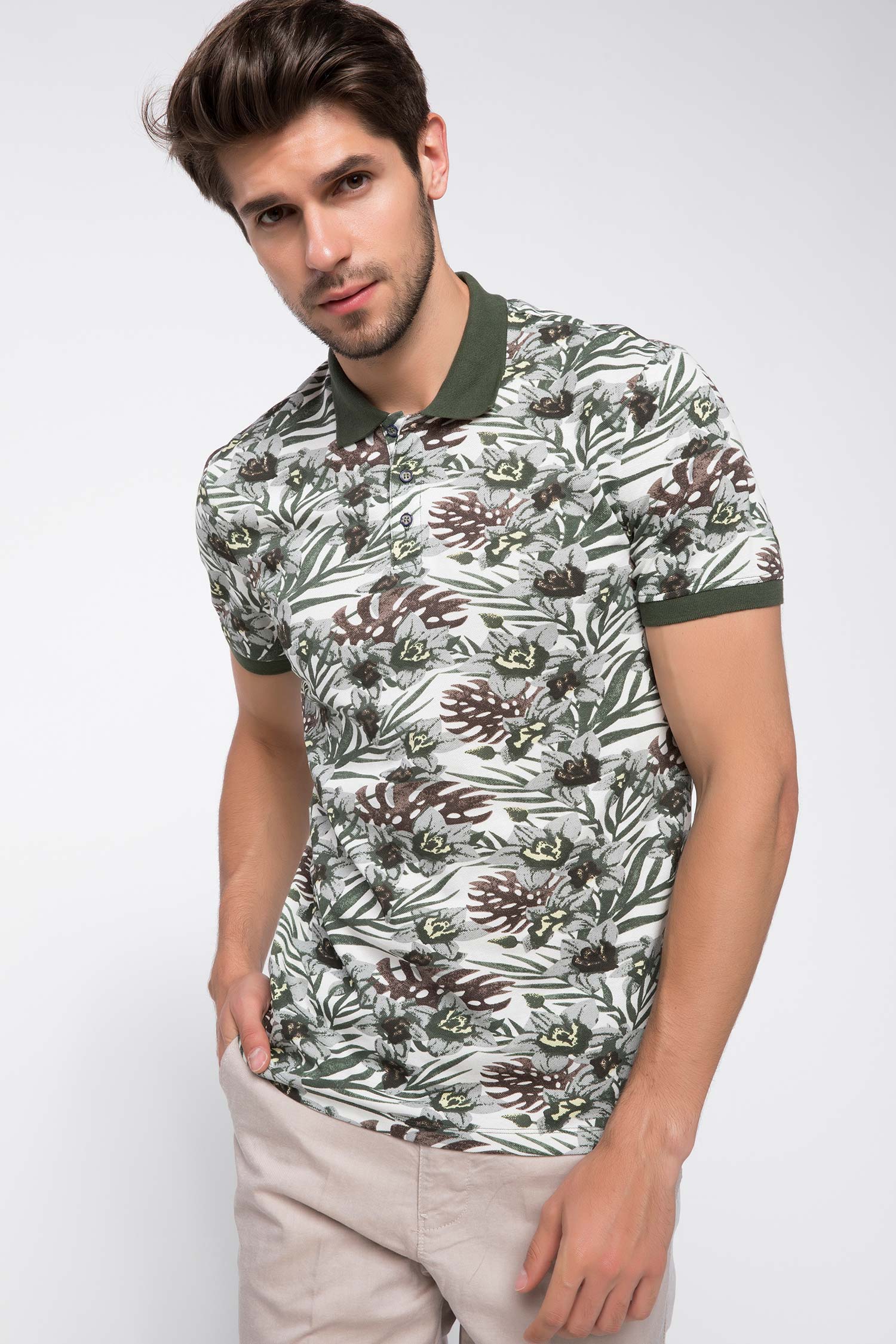 Defacto Desenli Polo T-Shirt. 5 Defacto Desenli Polo T-Shirt. 5