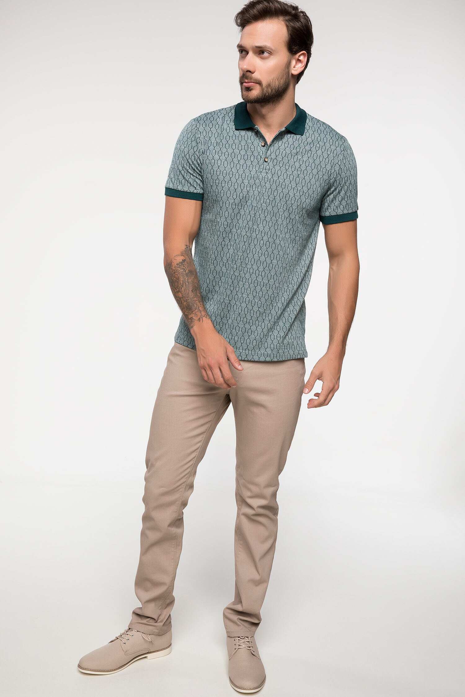Defacto Jakarlı Polo T-shirt. 2 Defacto Jakarlı Polo T-shirt. 2