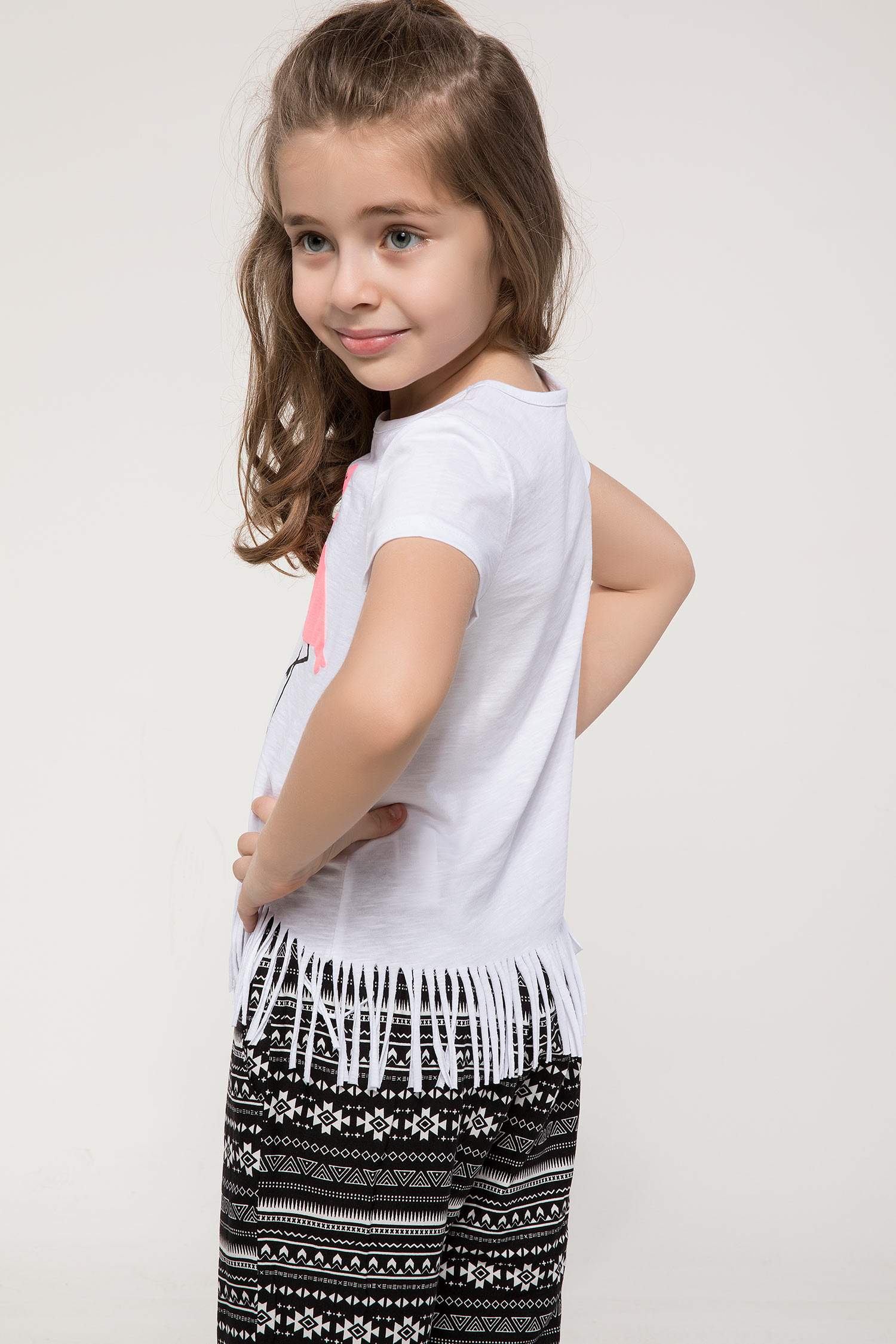 Defacto Payet Detaylı Flamingo Baskılı T-shirt. 3 Defacto Payet Detaylı Flamingo Baskılı T-shirt. 3