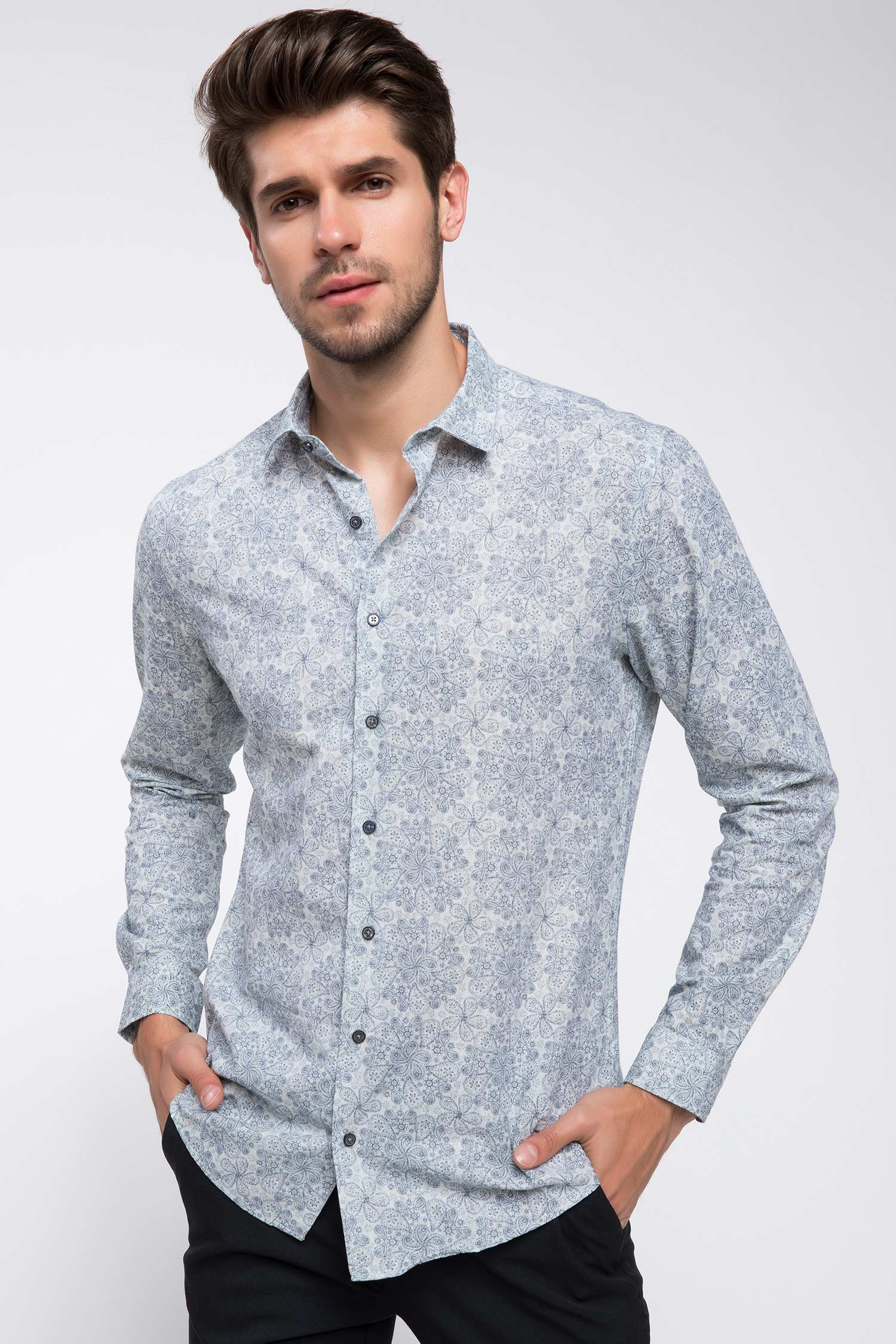 Defacto Desenli Slim Fit Gömlek. 3 Defacto Desenli Slim Fit Gömlek. 3
