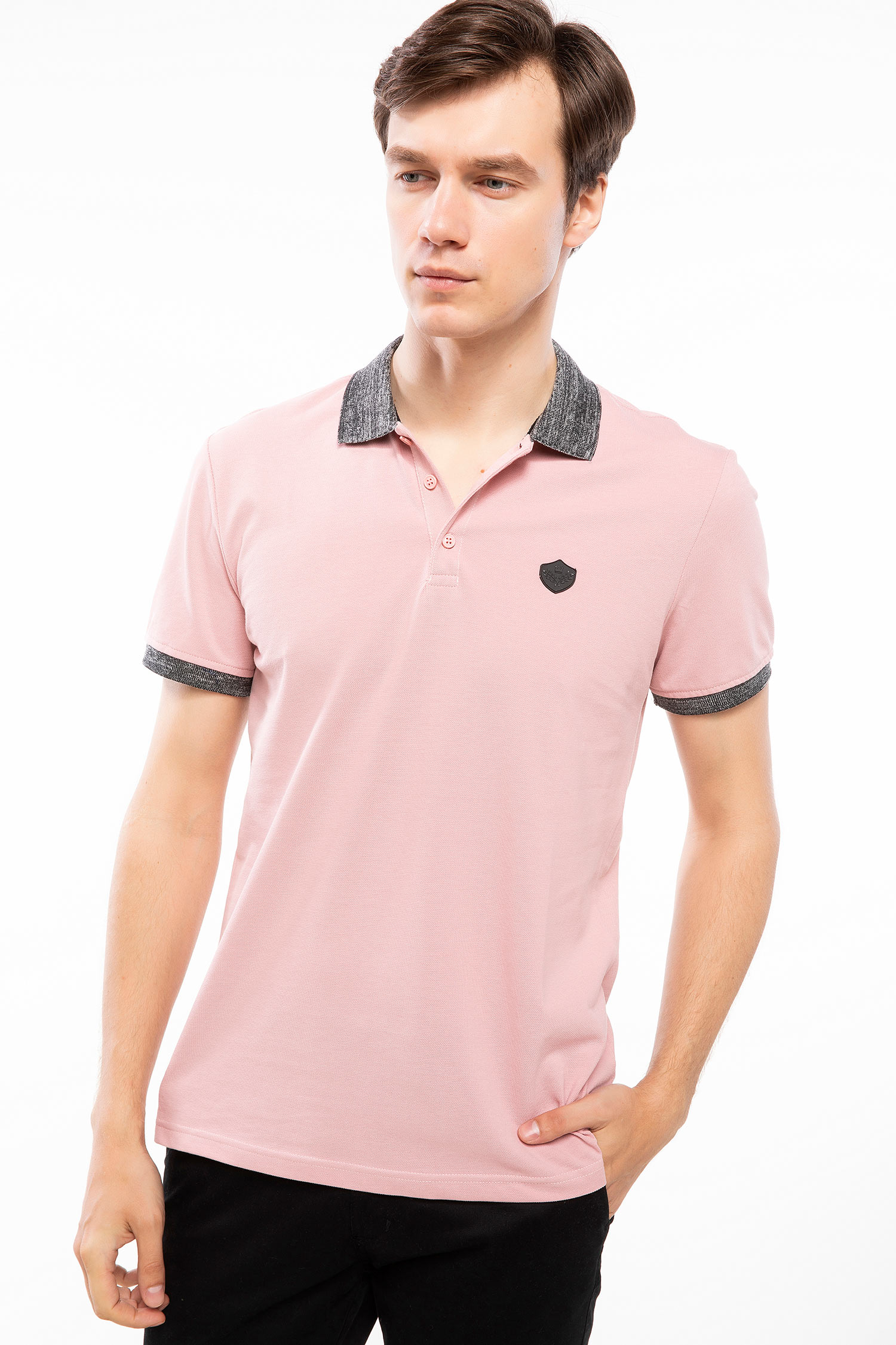 Defacto Yaka Detaylı Slim Fit Polo T-shirt. 4 Defacto Yaka Detaylı Slim Fit Polo T-shirt. 4
