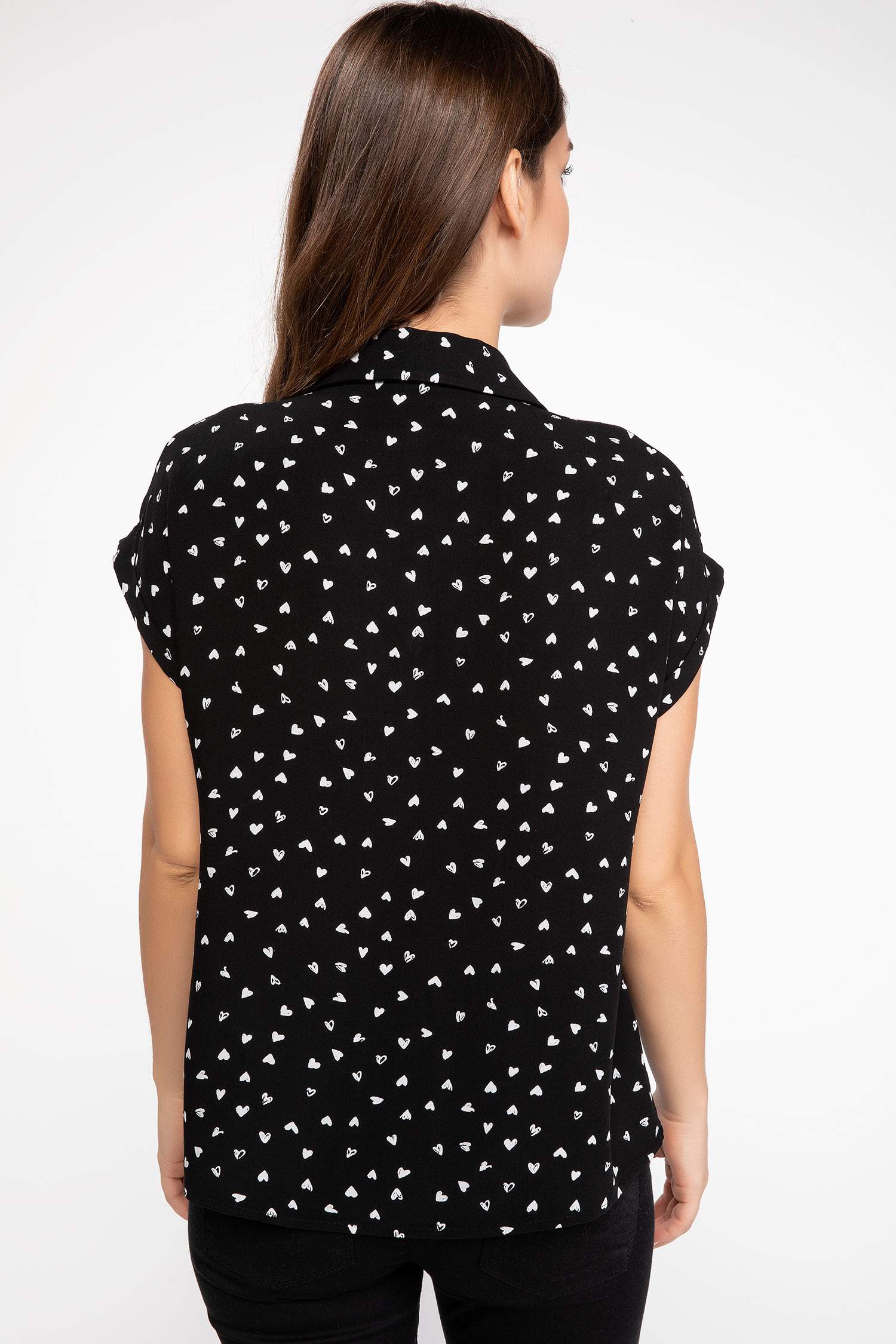 Defacto Desenli Kolsuz Gömlek. 5 Defacto Desenli Kolsuz Gömlek. 5