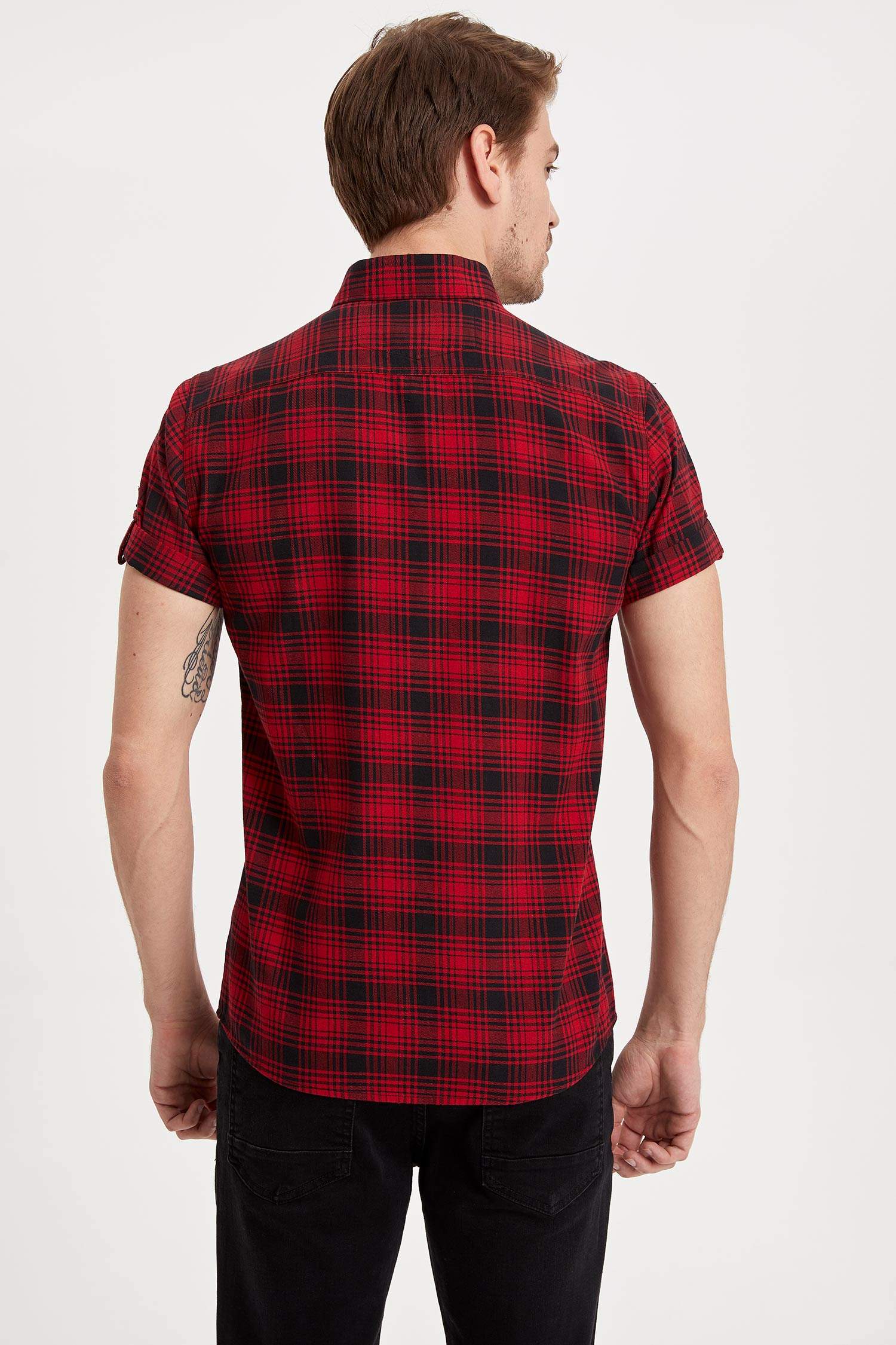 Defacto Kareli Slim Fit Gömlek. 4 Defacto Kareli Slim Fit Gömlek. 4