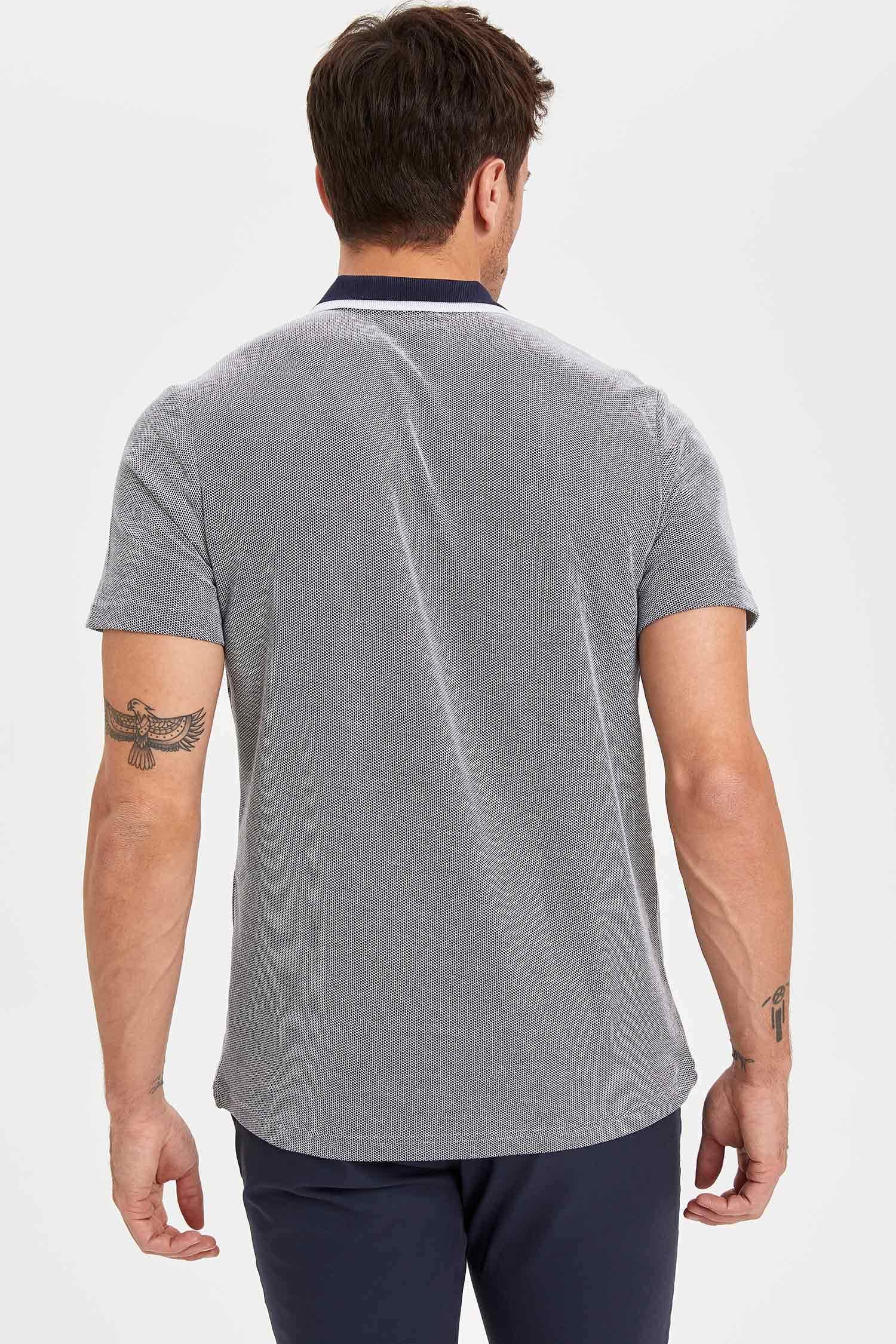 Defacto Renk Bloklu Polo T-shirt. 4 Defacto Renk Bloklu Polo T-shirt. 4