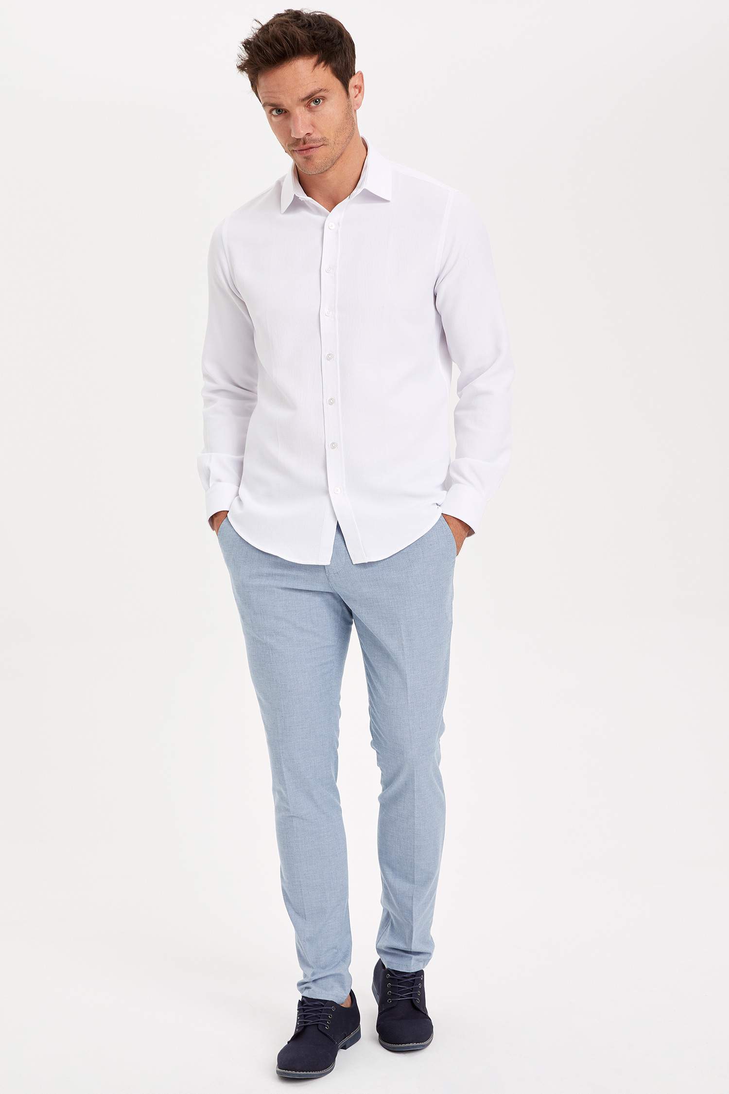 Defacto Modern Fit Uzun Kollu Gömlek. 2 Defacto Modern Fit Uzun Kollu Gömlek. 2