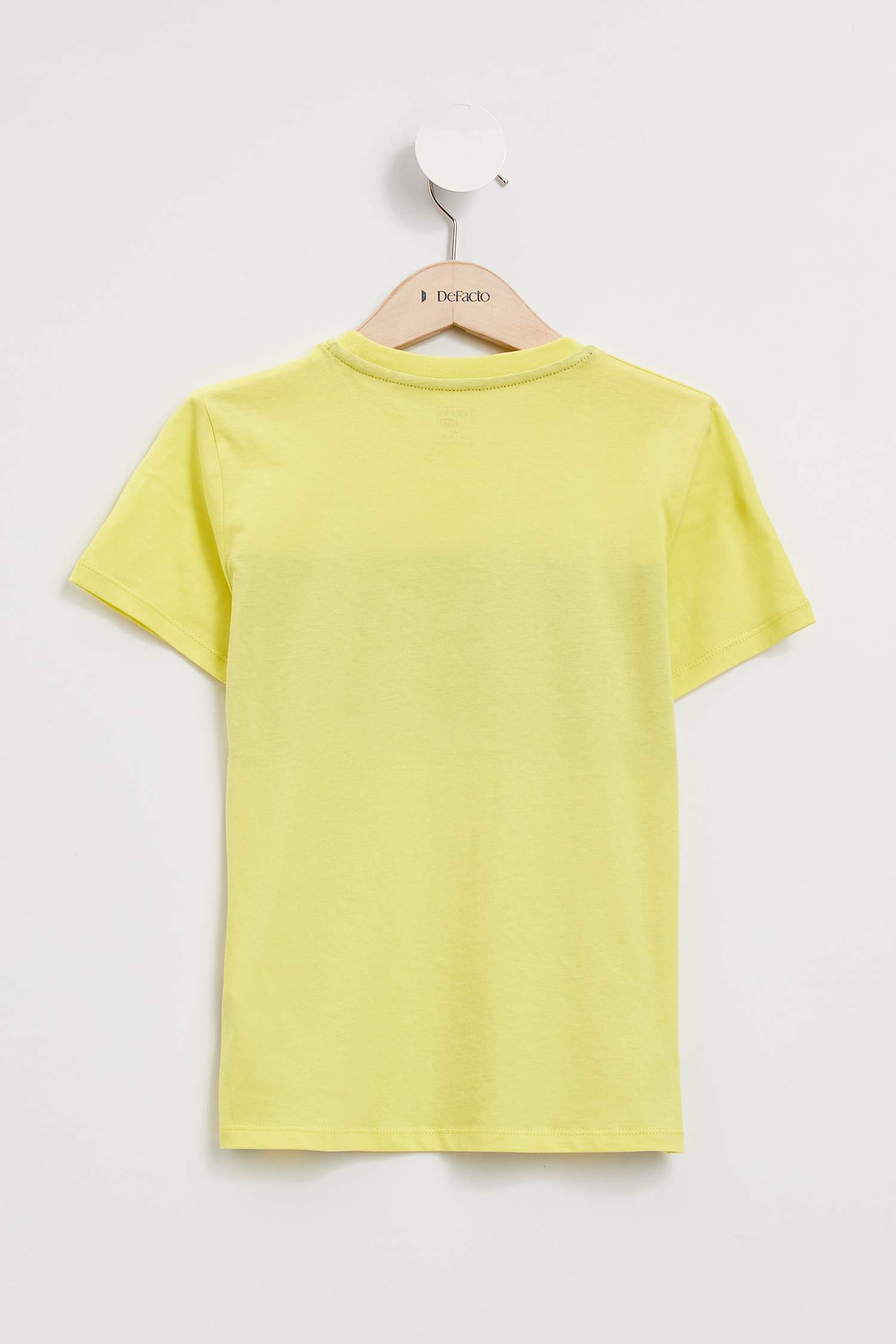 Defacto Renk Bloklu Kısa Kollu T-shirt. 2 Defacto Renk Bloklu Kısa Kollu T-shirt. 2