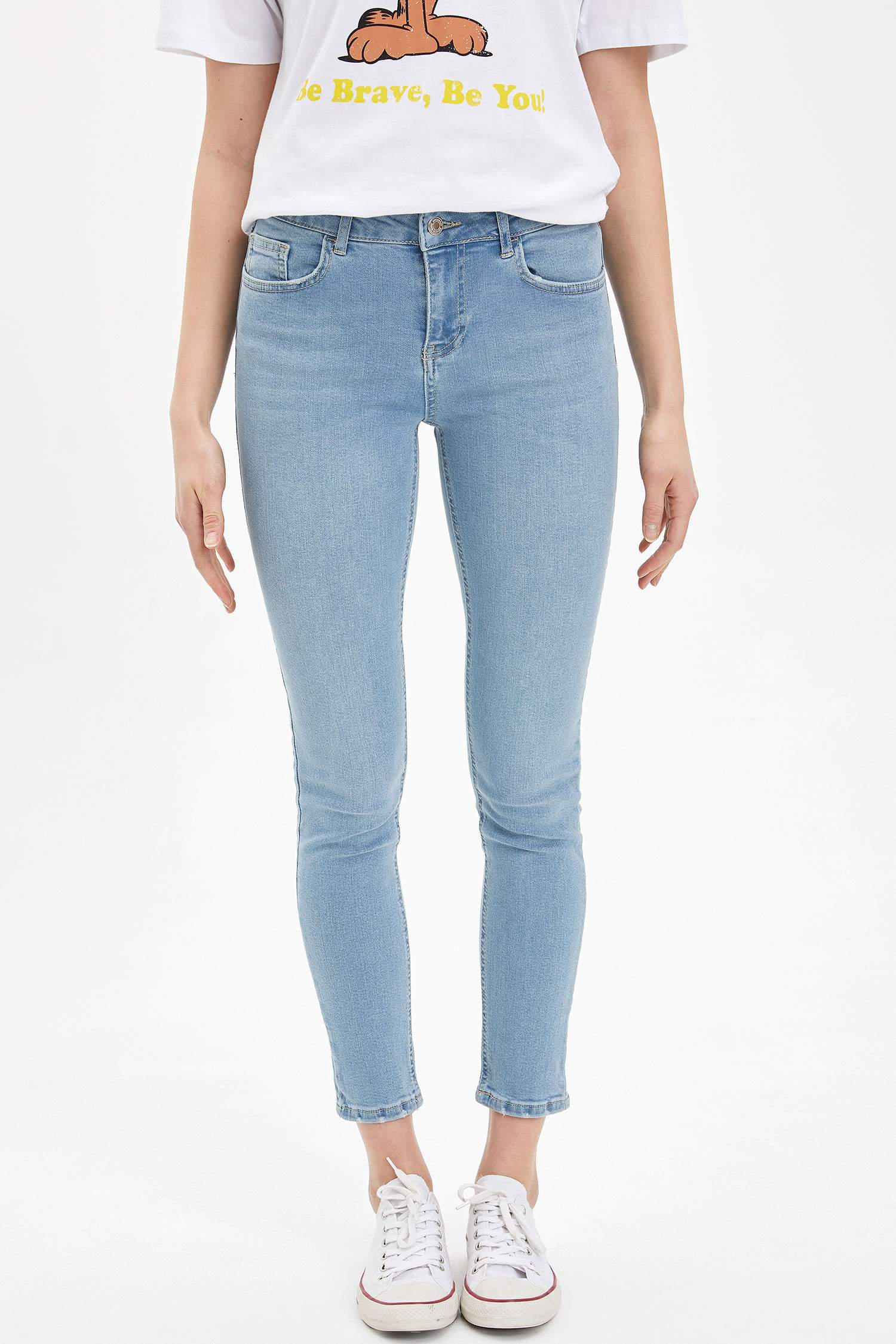 Rebeca Skinny Fit Yırtık Detaylı Jean Pantolon