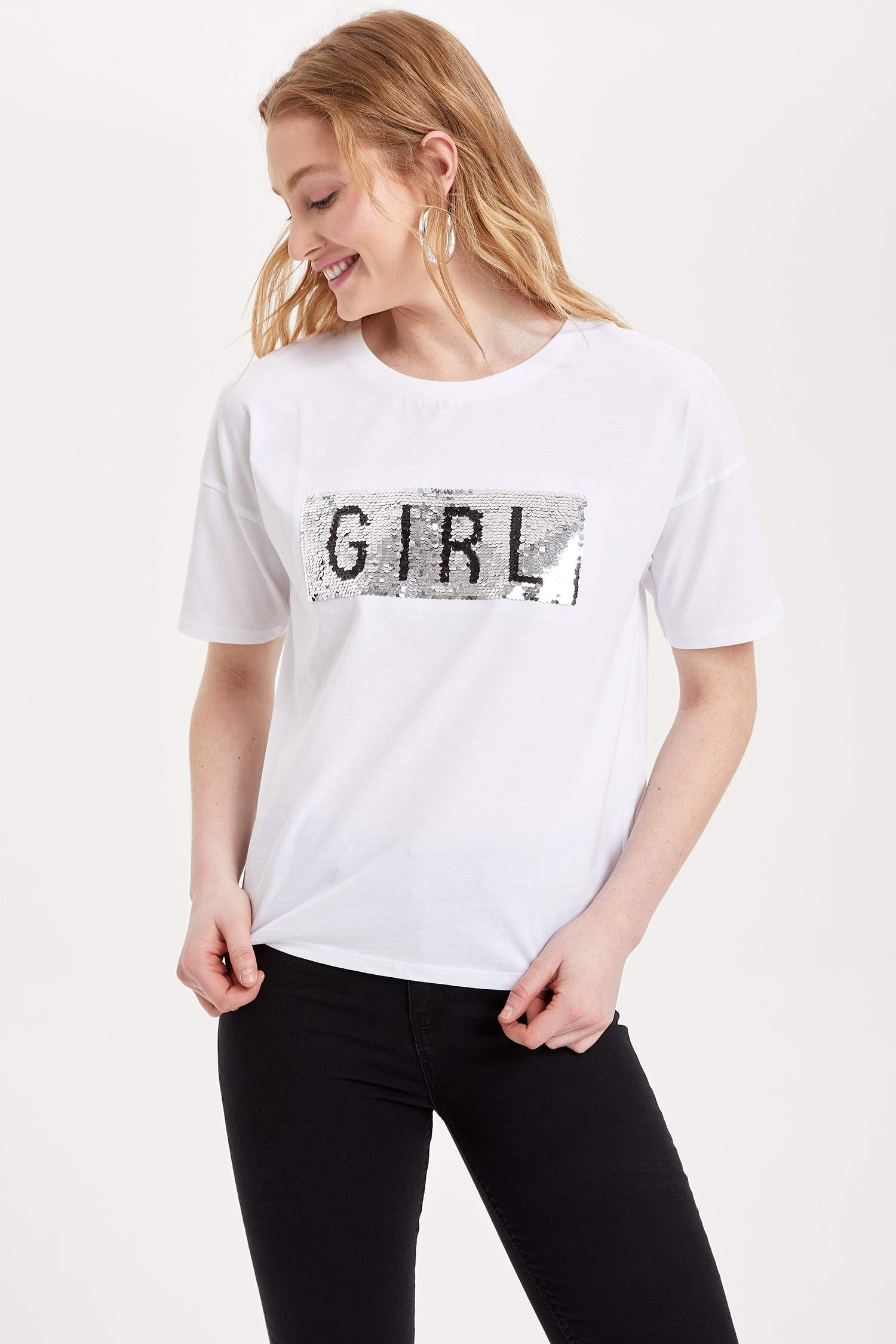 Defacto Baskılı Kısa Kollu T-shirt. 1 Defacto Baskılı Kısa Kollu T-shirt. 1