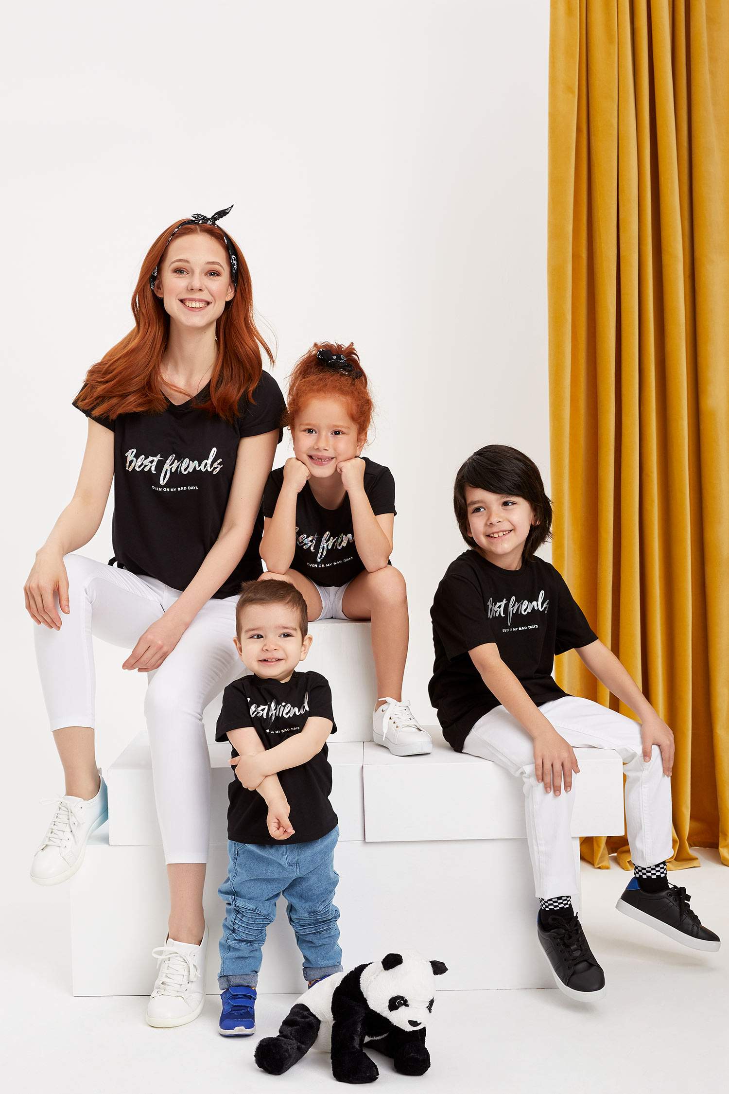 Defacto Kadın Baskılı Kısa Kollu T-shirt. 1 Defacto Kadın Baskılı Kısa Kollu T-shirt. 1