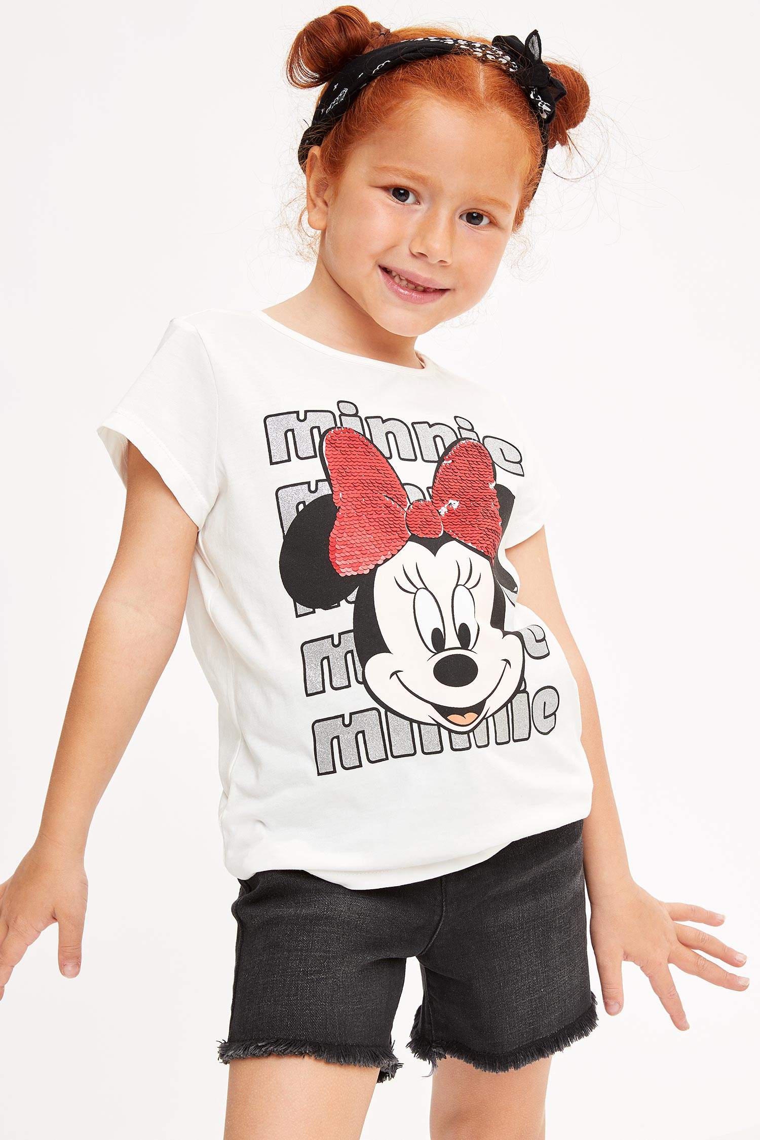 Defacto Mickey Mouse Lisanslı Kısa Kollu Body. 3 Defacto Mickey Mouse Lisanslı Kısa Kollu Body. 3