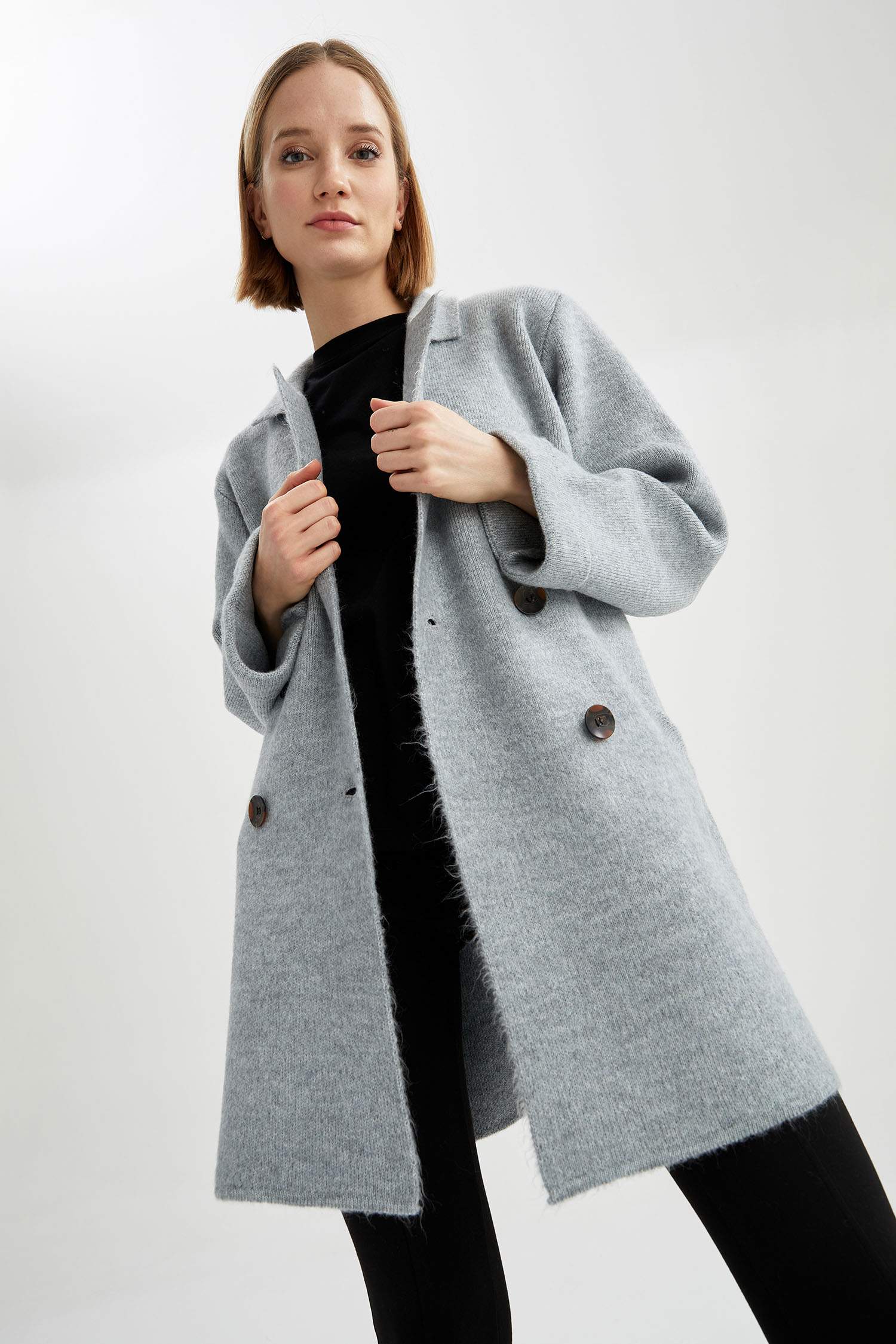 Blazer Tasarımlı Cepli Relax Fit Triko Hırka