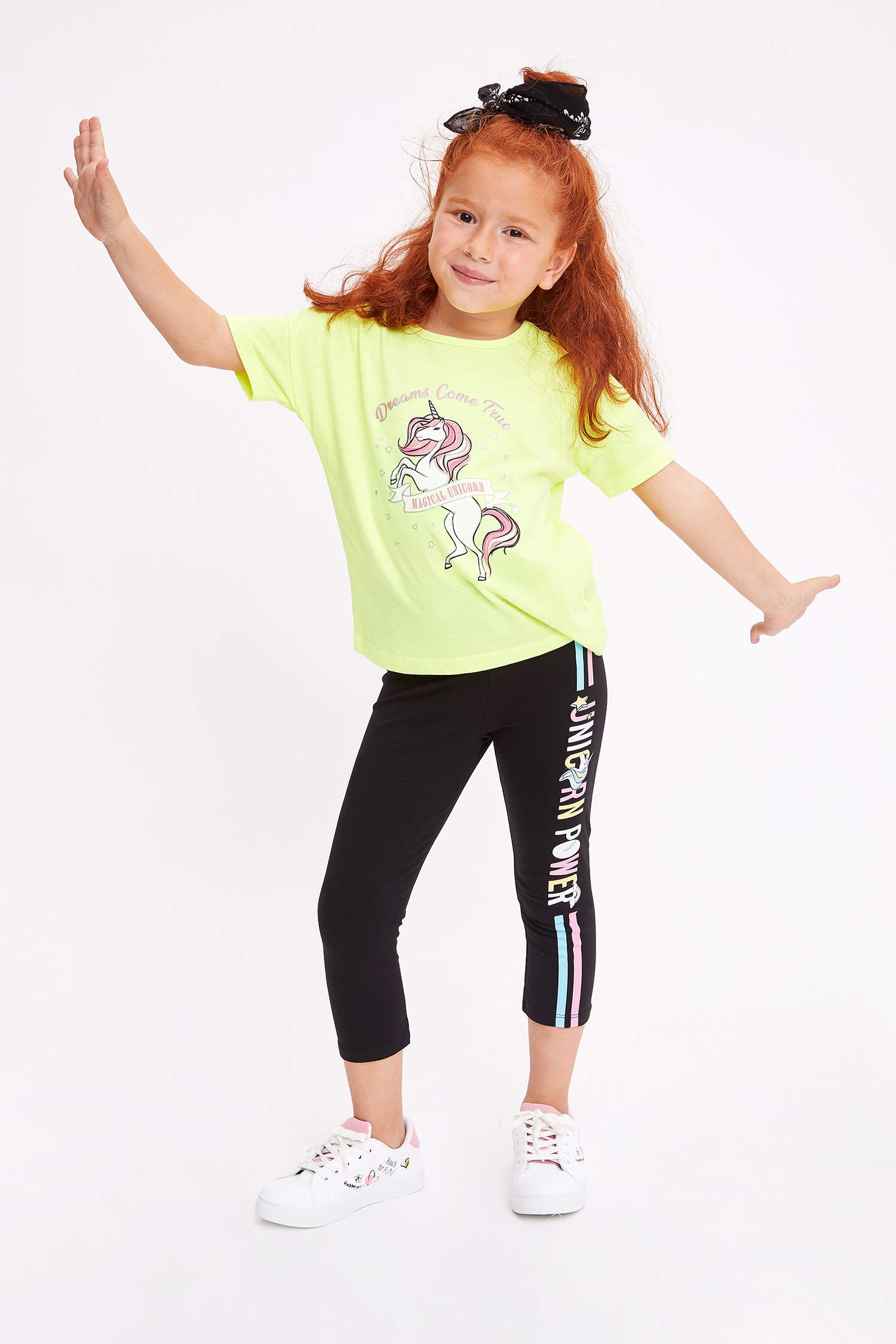 Defacto Güneşte Renk Değiştiren Baskılı T-shirt. 3 Defacto Güneşte Renk Değiştiren Baskılı T-shirt. 3