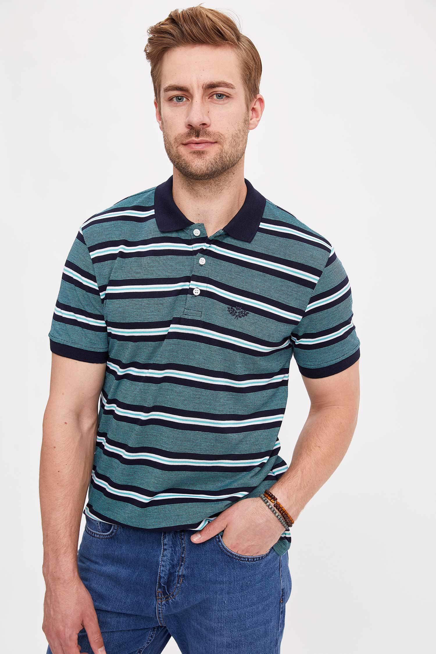 Defacto Çizgili Slim Fit Polo T-shirt. 1 Defacto Çizgili Slim Fit Polo T-shirt. 1