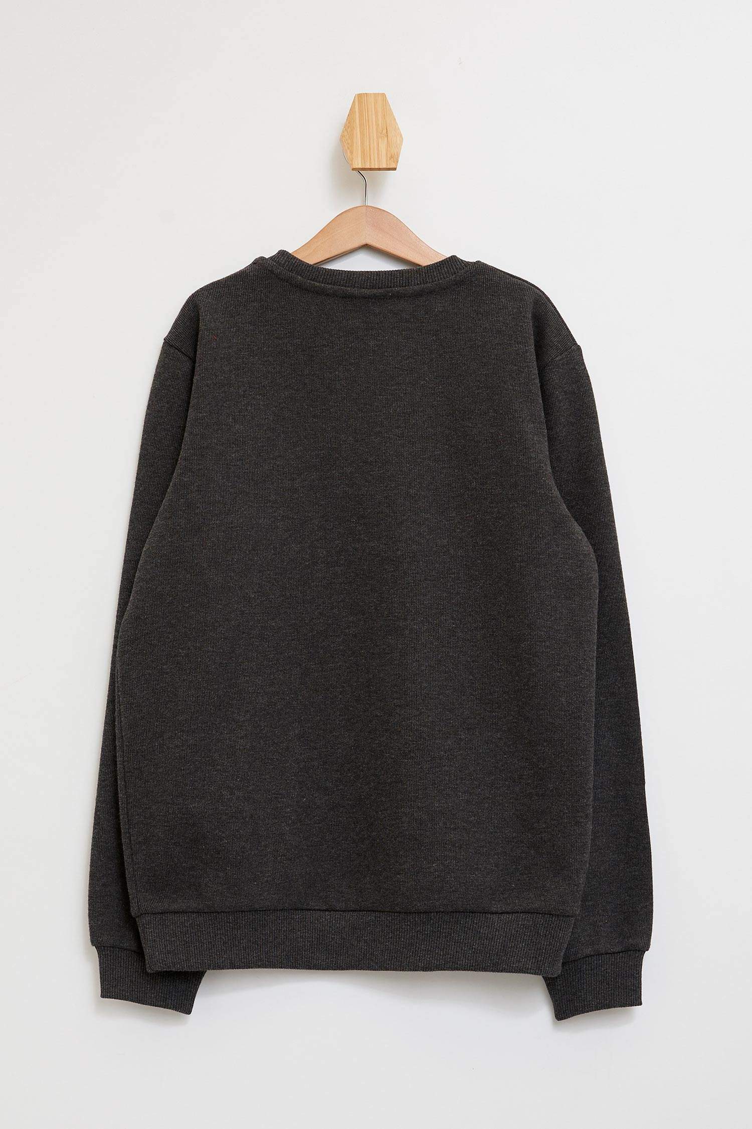 Defacto Uzun Kollu Sweatshirt. 2 Defacto Uzun Kollu Sweatshirt. 2