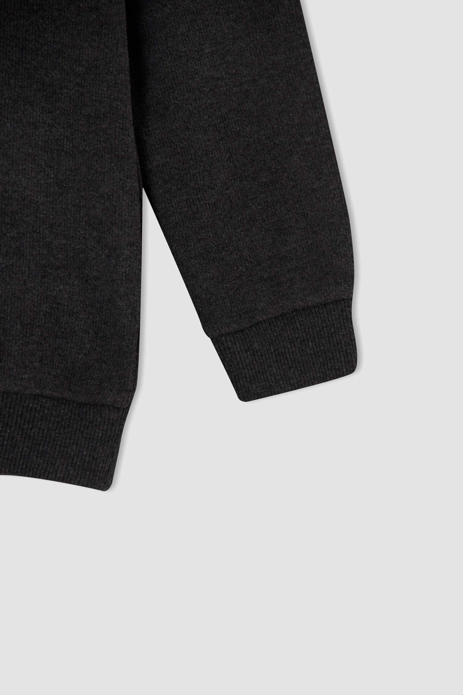 Erkek Çocuk Regular Fit Bisiklet Yaka Selanik Kumaş Sweatshirt