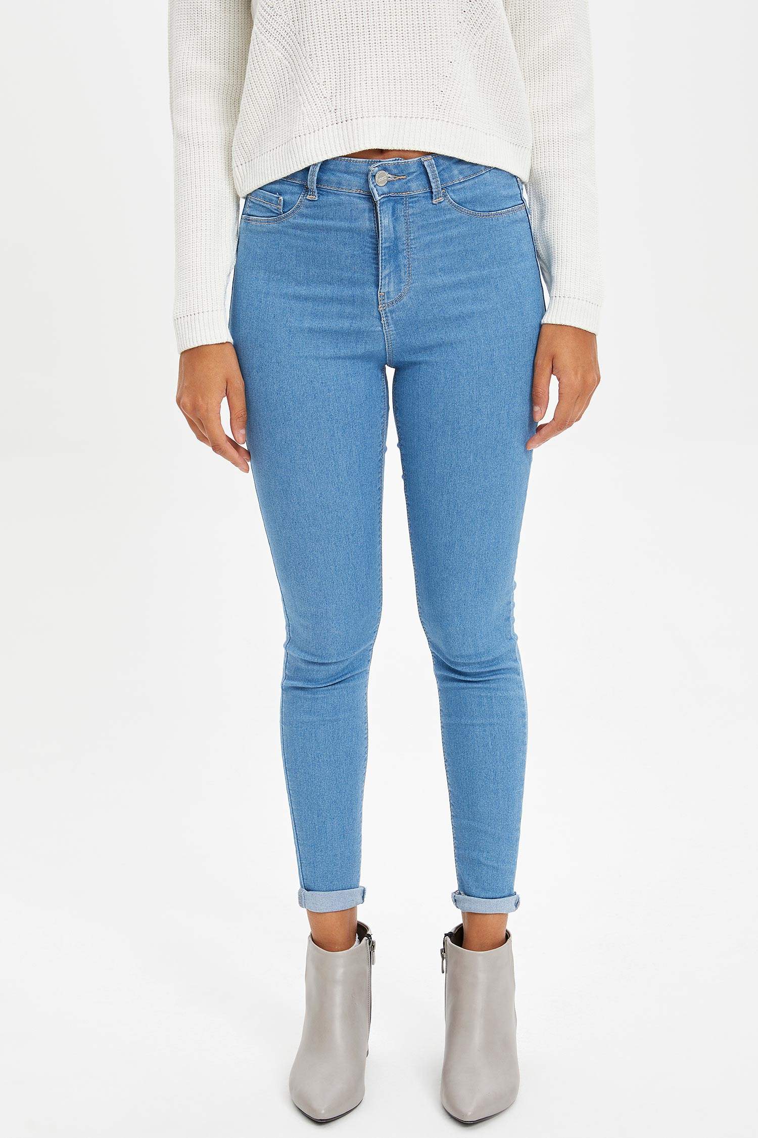 Defacto Anna Yüksek Bel Super Skinny Jean Pantolon. 1 Defacto Anna Yüksek Bel Super Skinny Jean Pantolon. 1