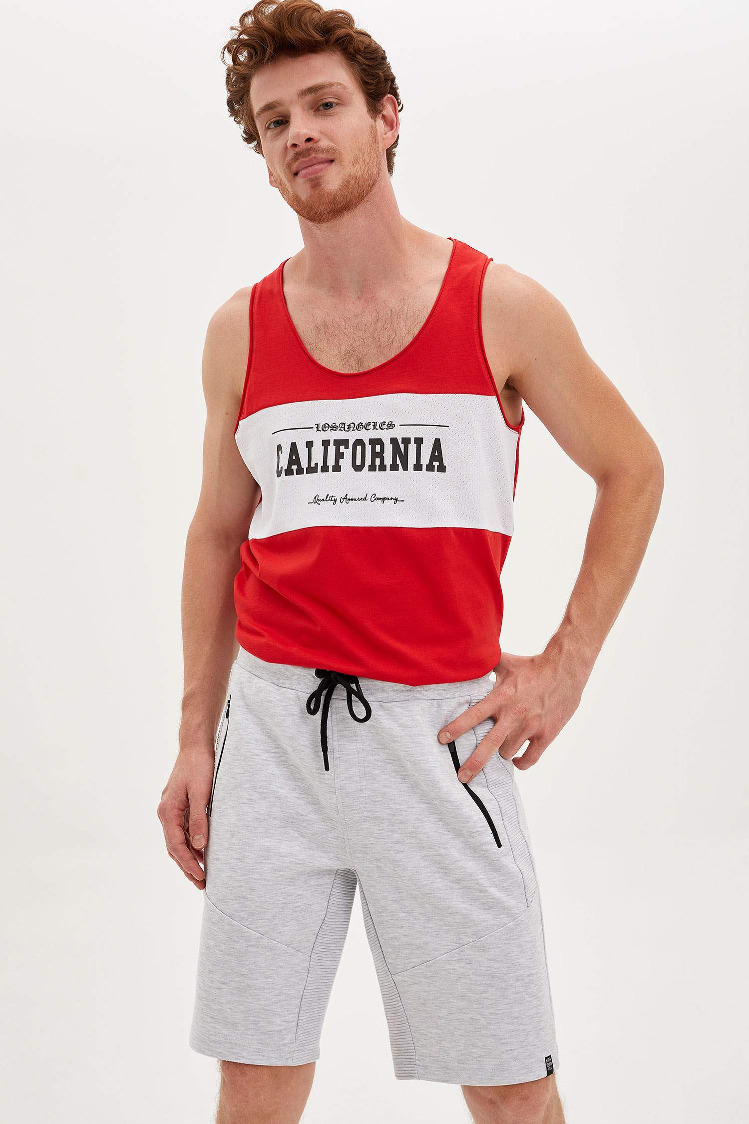 Defacto Slim Fit Bağcık Detaylı Şort. 2 Defacto Slim Fit Bağcık Detaylı Şort. 2