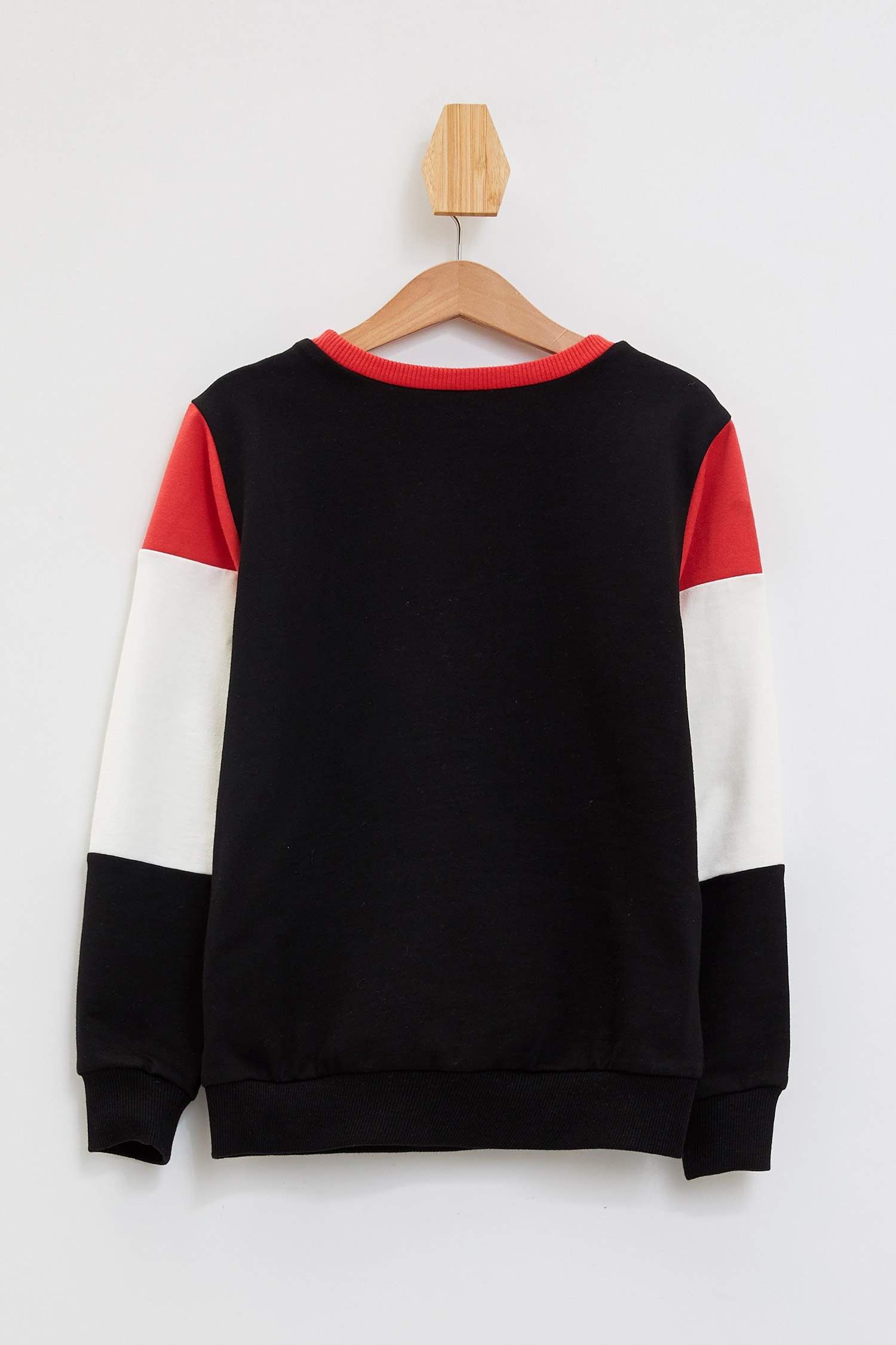Defacto Mickey Mouse Lisanslı Sweatshirt. 6 Defacto Mickey Mouse Lisanslı Sweatshirt. 6