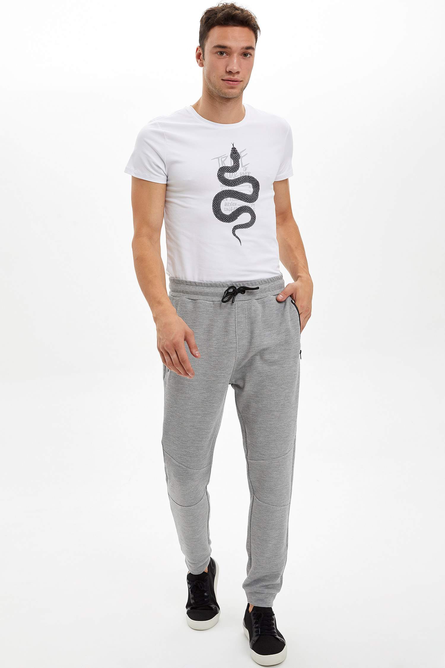 Defacto Beli İpli Jogger Pantolon. 2 Defacto Beli İpli Jogger Pantolon. 2