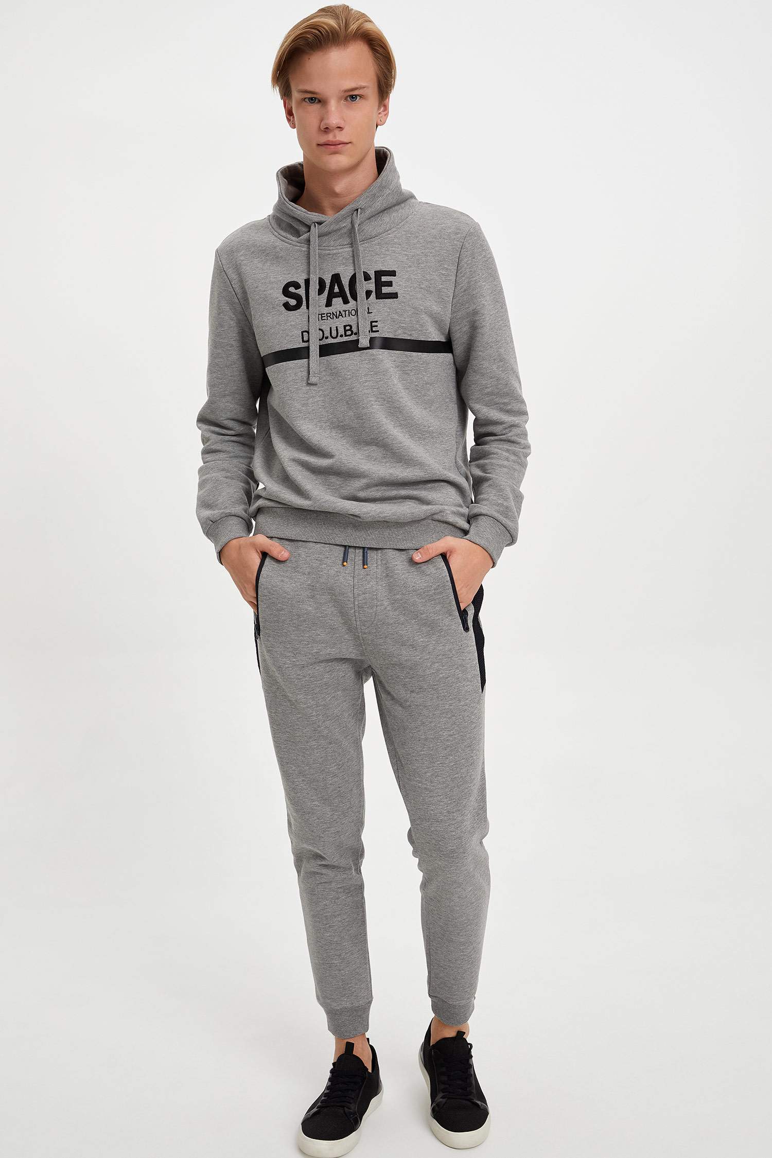 Defacto Slim Fit Jogger Pantolon. 2 Defacto Slim Fit Jogger Pantolon. 2