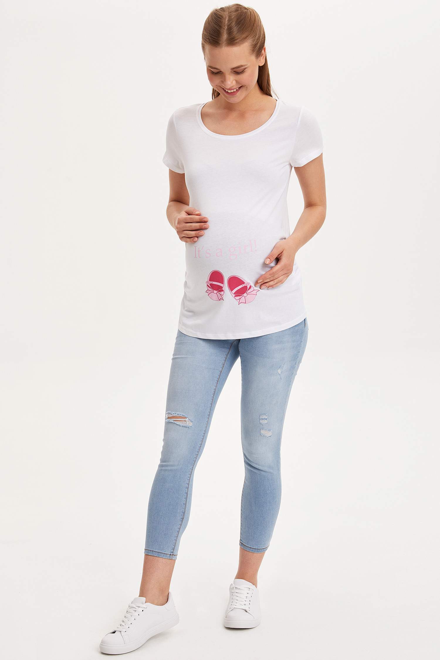 Defacto Baskılı Slim Fit Hamile Üst. 2 Defacto Baskılı Slim Fit Hamile Üst. 2