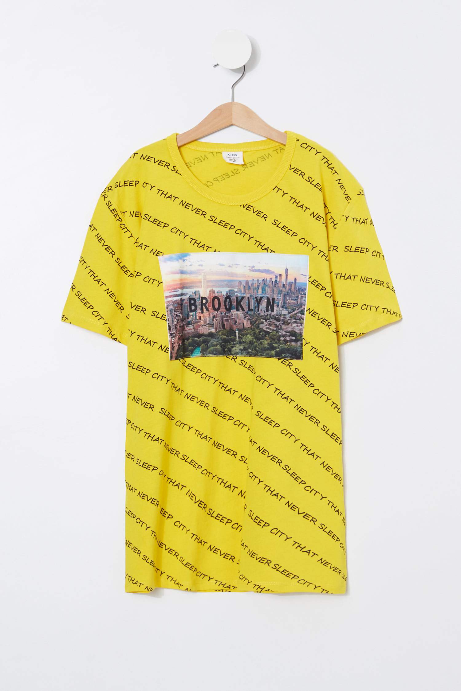 Erkek Çocuk Brooklyn Şehir Temal Kısa Kollu Tişört