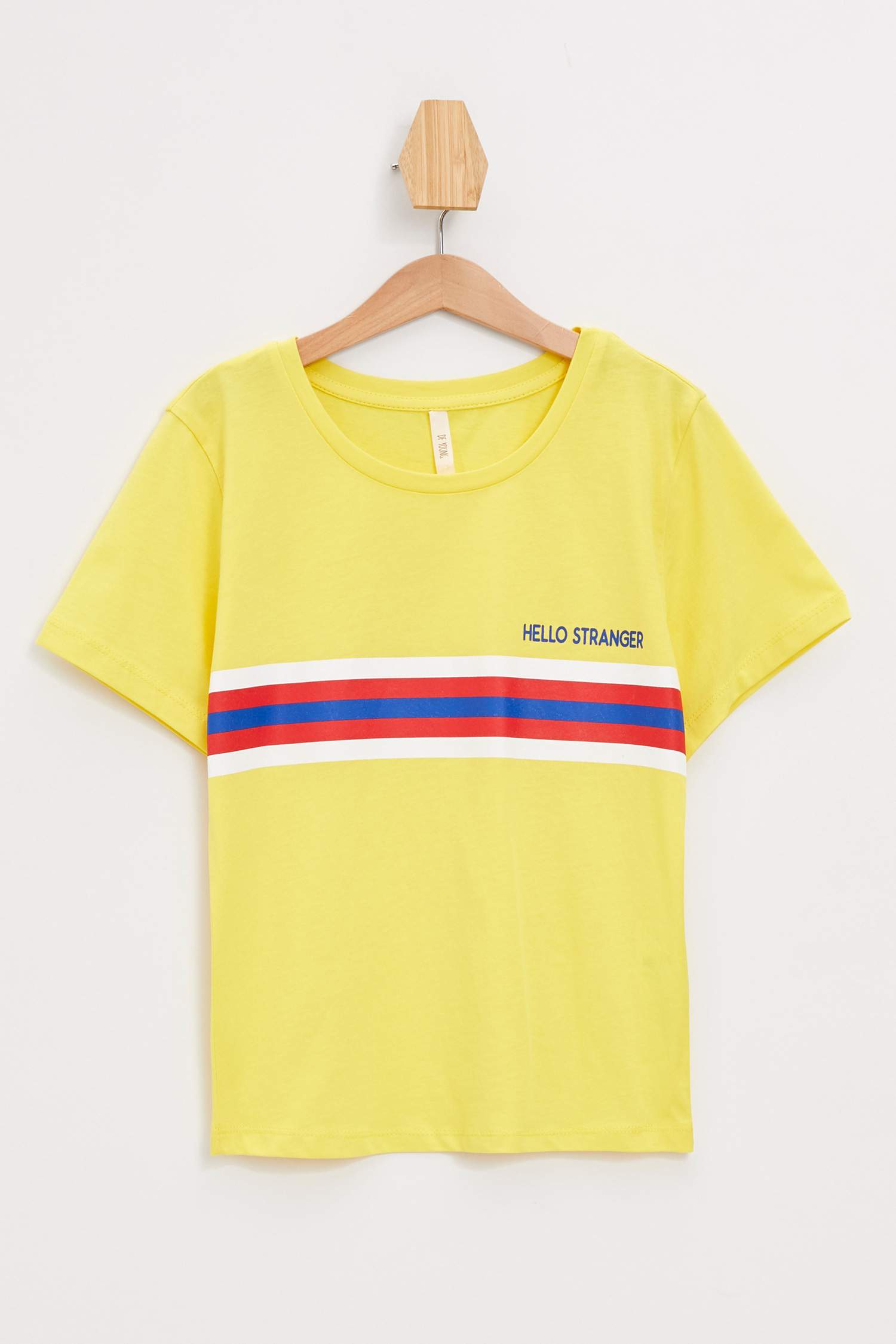 Defacto Baskılı Slim Fit Kısa Kollu T-shirt. 1 Defacto Baskılı Slim Fit Kısa Kollu T-shirt. 1