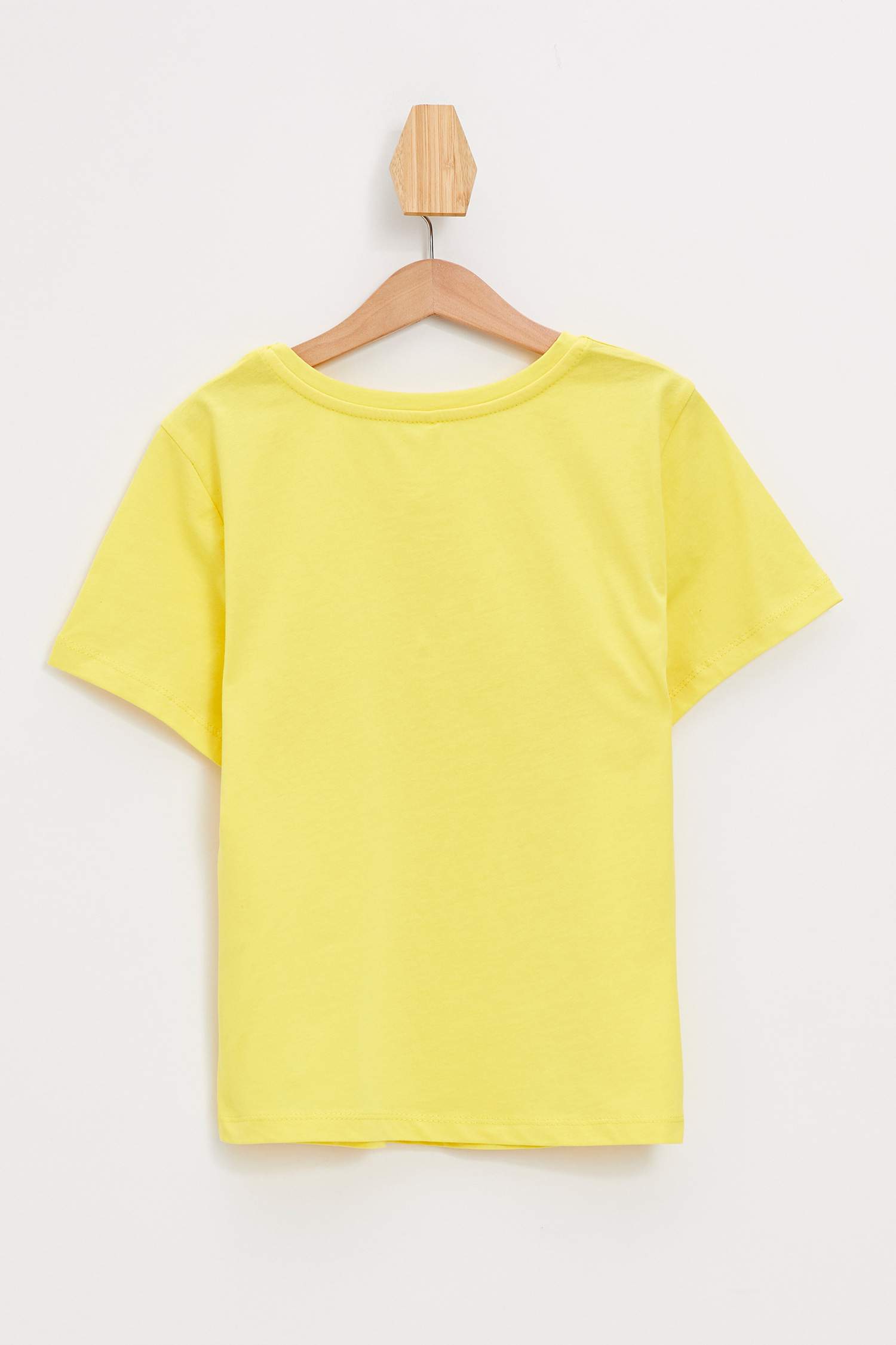 Defacto Baskılı Slim Fit Kısa Kollu T-shirt. 2 Defacto Baskılı Slim Fit Kısa Kollu T-shirt. 2