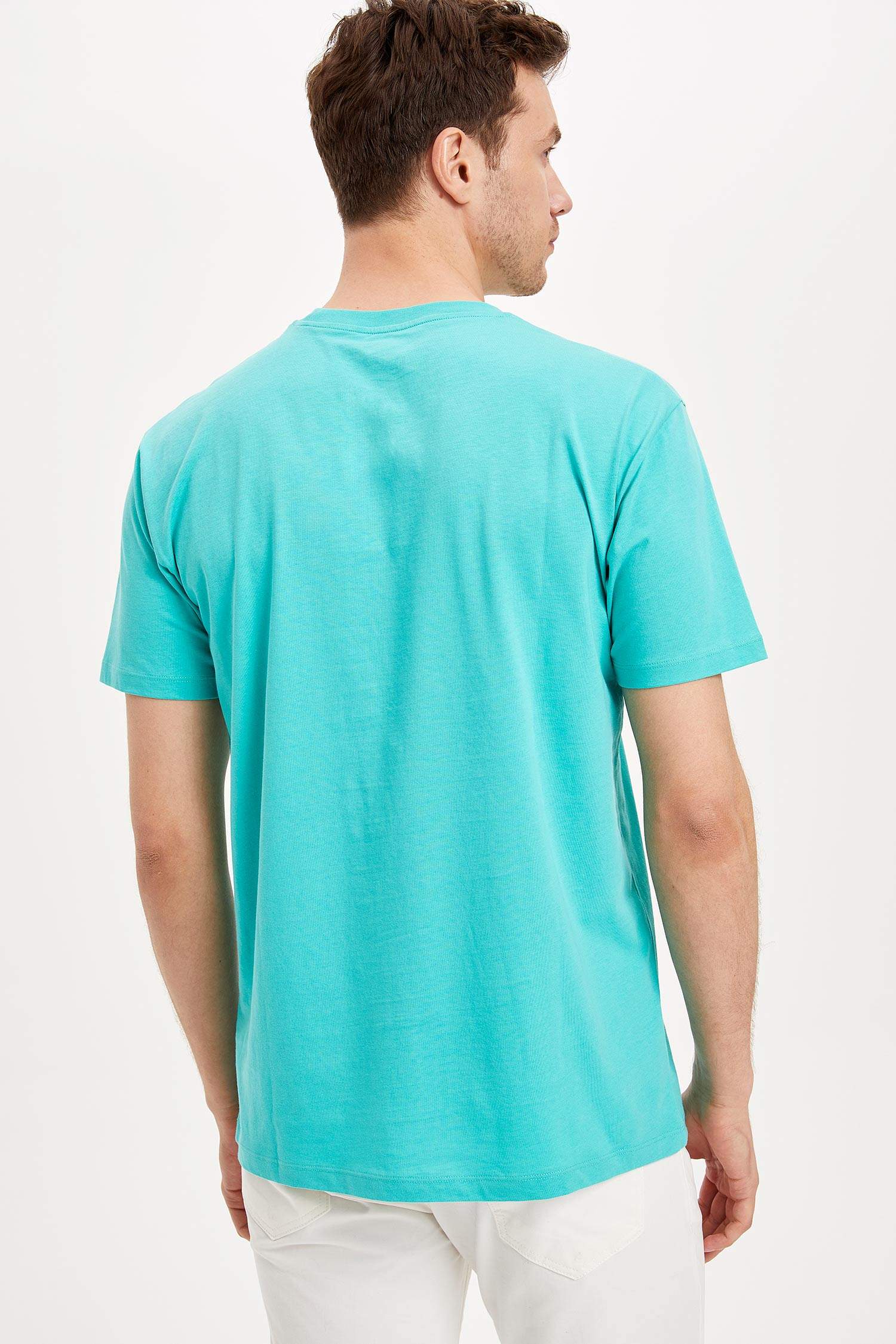Defacto Relax Fit Kısa Kollu T-shirt. 4 Defacto Relax Fit Kısa Kollu T-shirt. 4