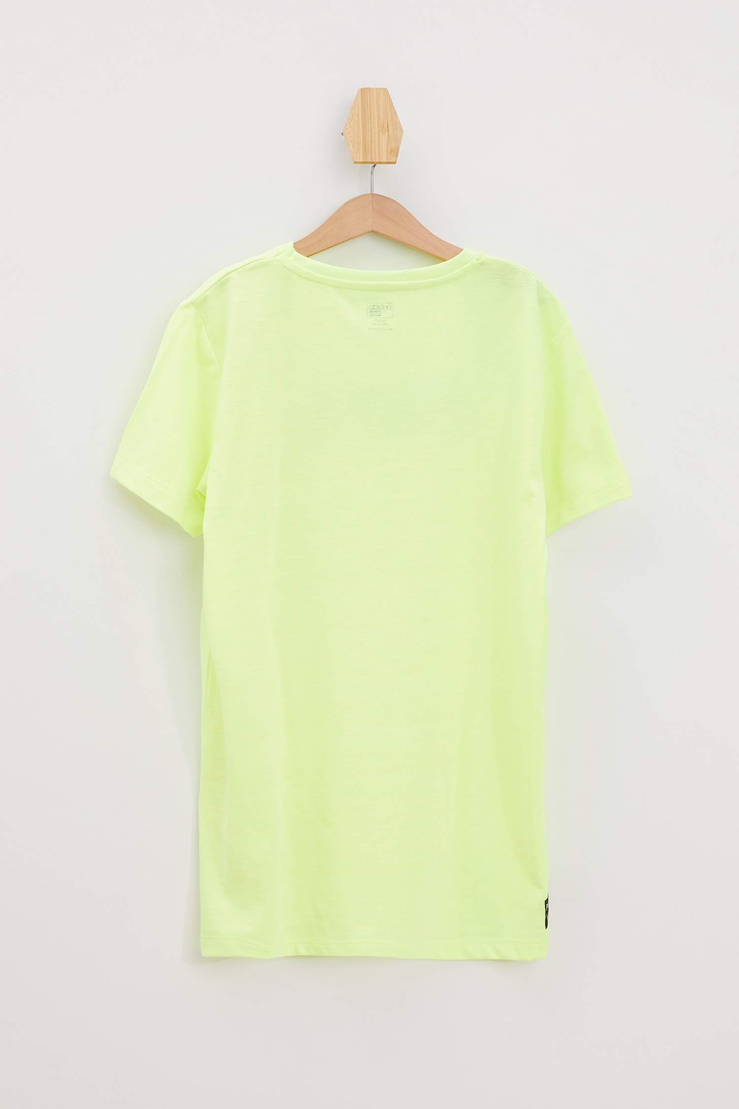 Defacto Erkek Çocuk Baskılı T-Shirt. 2 Defacto Erkek Çocuk Baskılı T-Shirt. 2