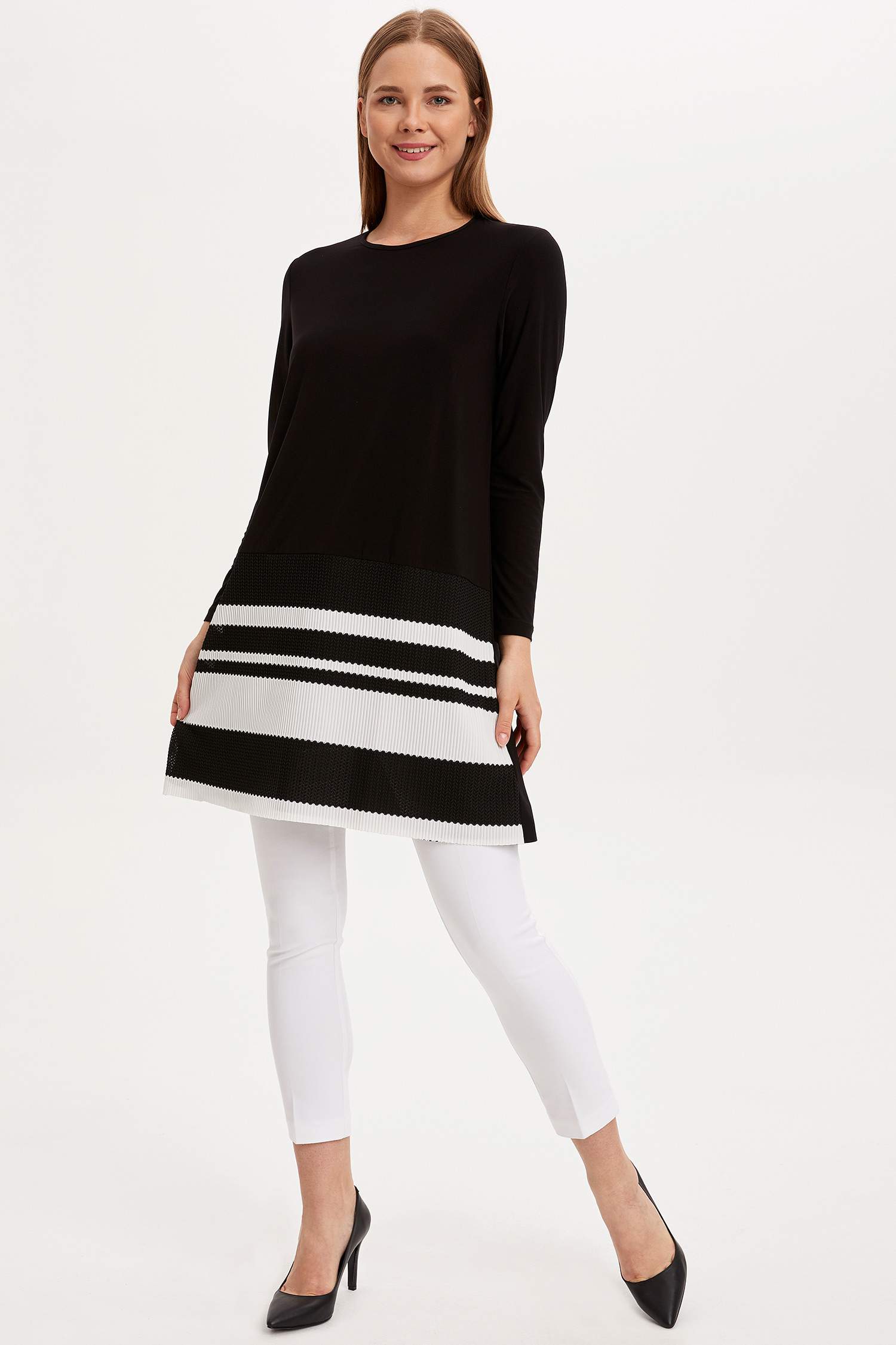 Defacto Renk Bloklu Relax Fit Tunik. 2 Defacto Renk Bloklu Relax Fit Tunik. 2