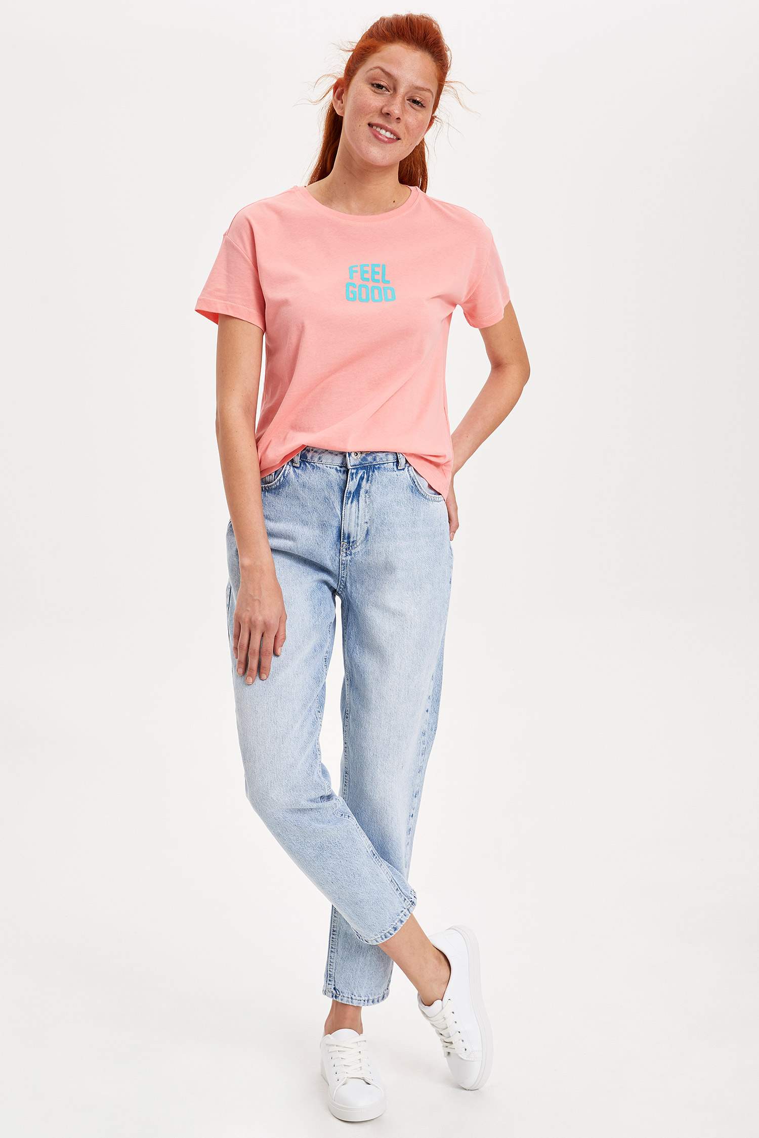 Defacto Baskılı Kısa Kollu T-shirt. 2 Defacto Baskılı Kısa Kollu T-shirt. 2