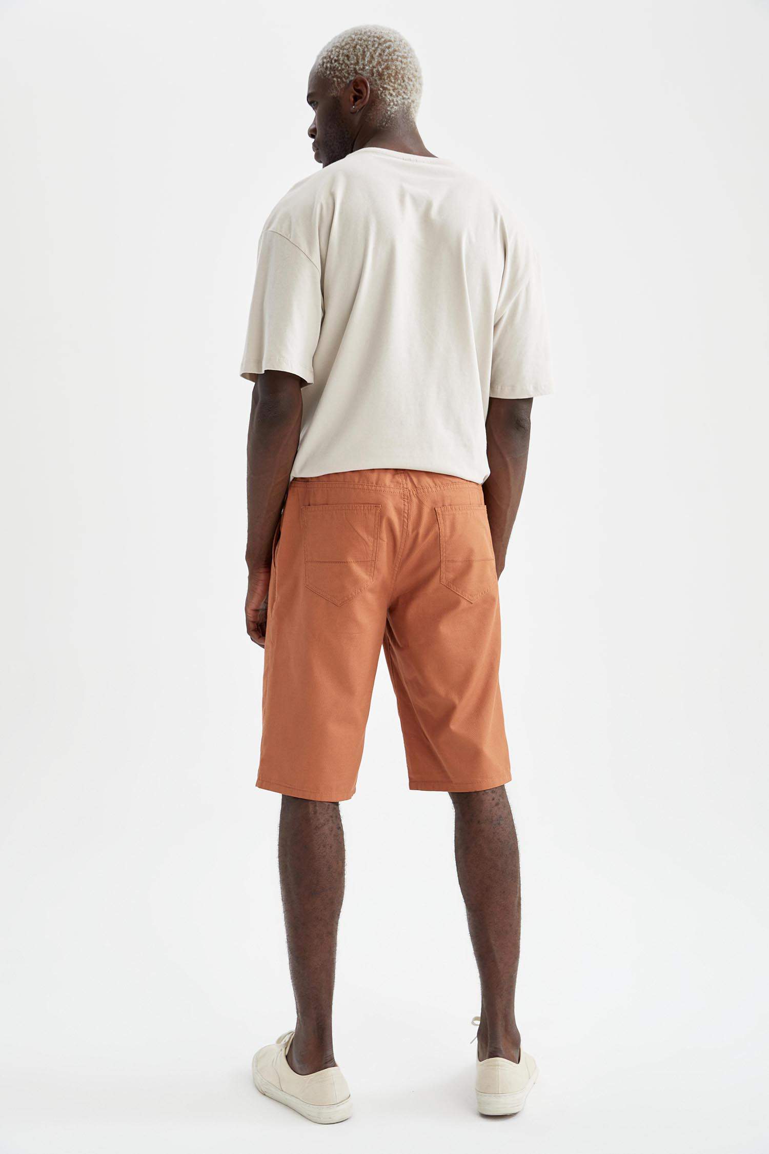 Regular Fit Basic Bermuda Şort
