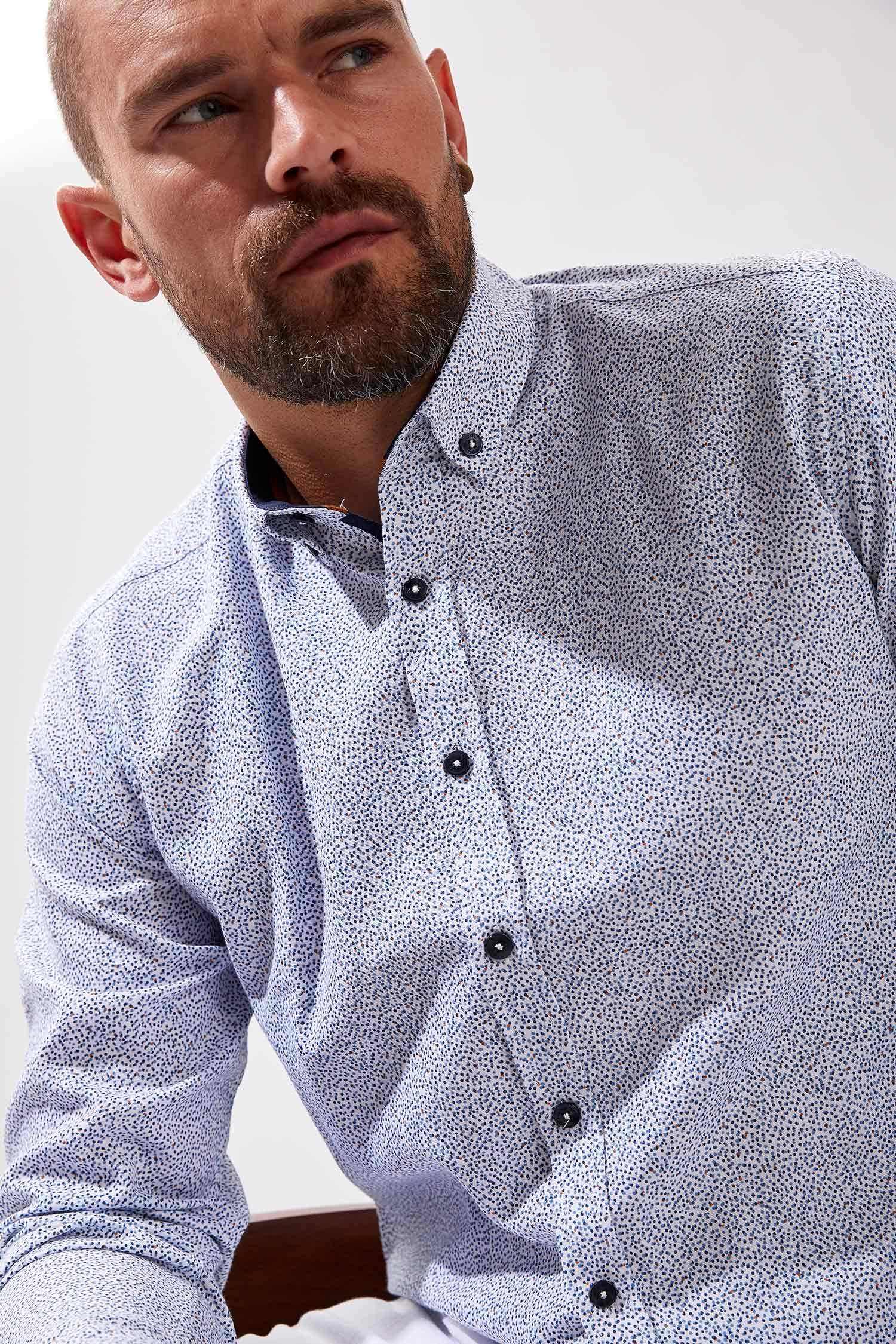Defacto Mikro Desenli Slim Fit Gömlek. 2 Defacto Mikro Desenli Slim Fit Gömlek. 2