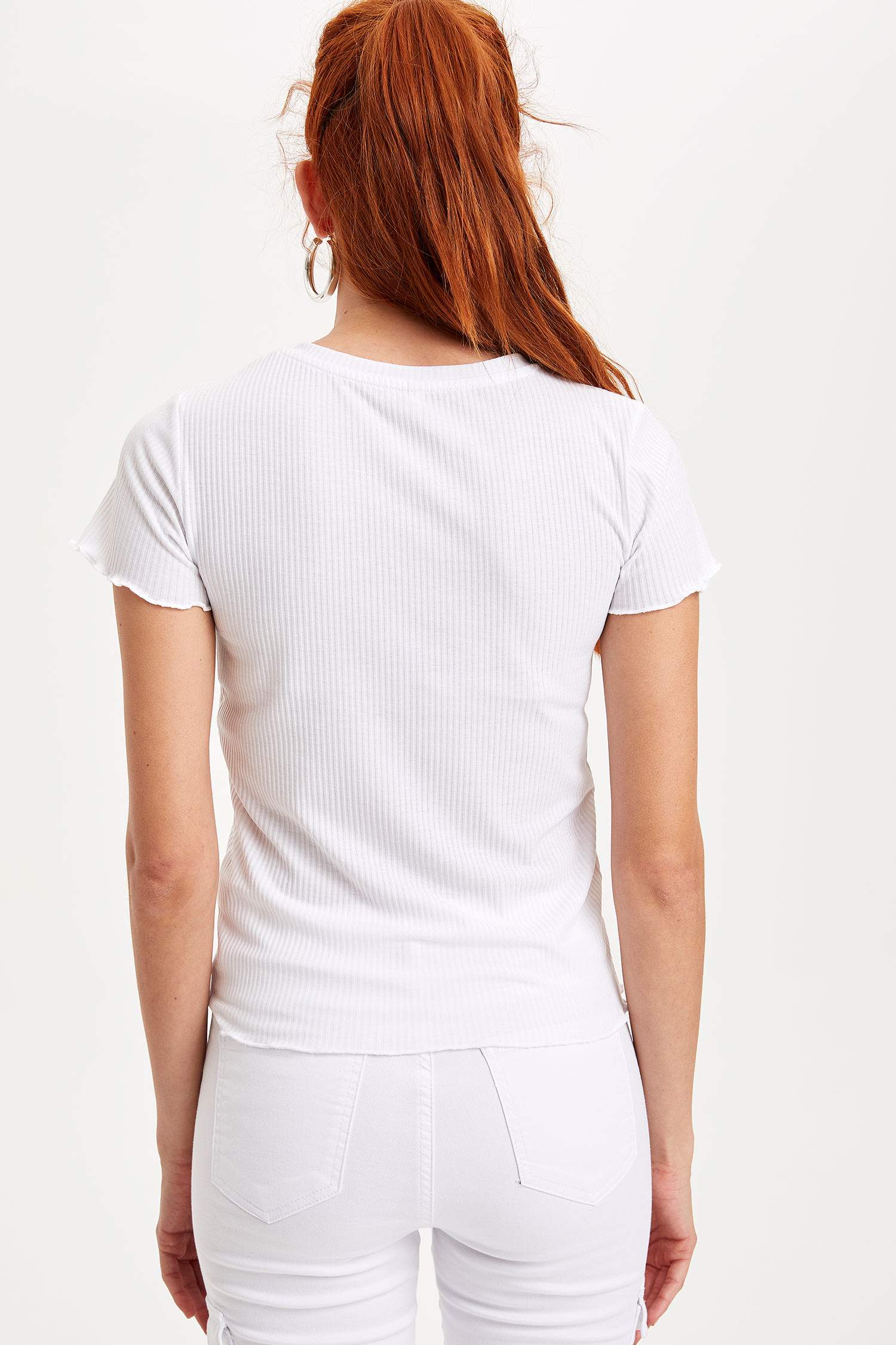 Defacto Kısa Kollu T-shirt. 4 Defacto Kısa Kollu T-shirt. 4