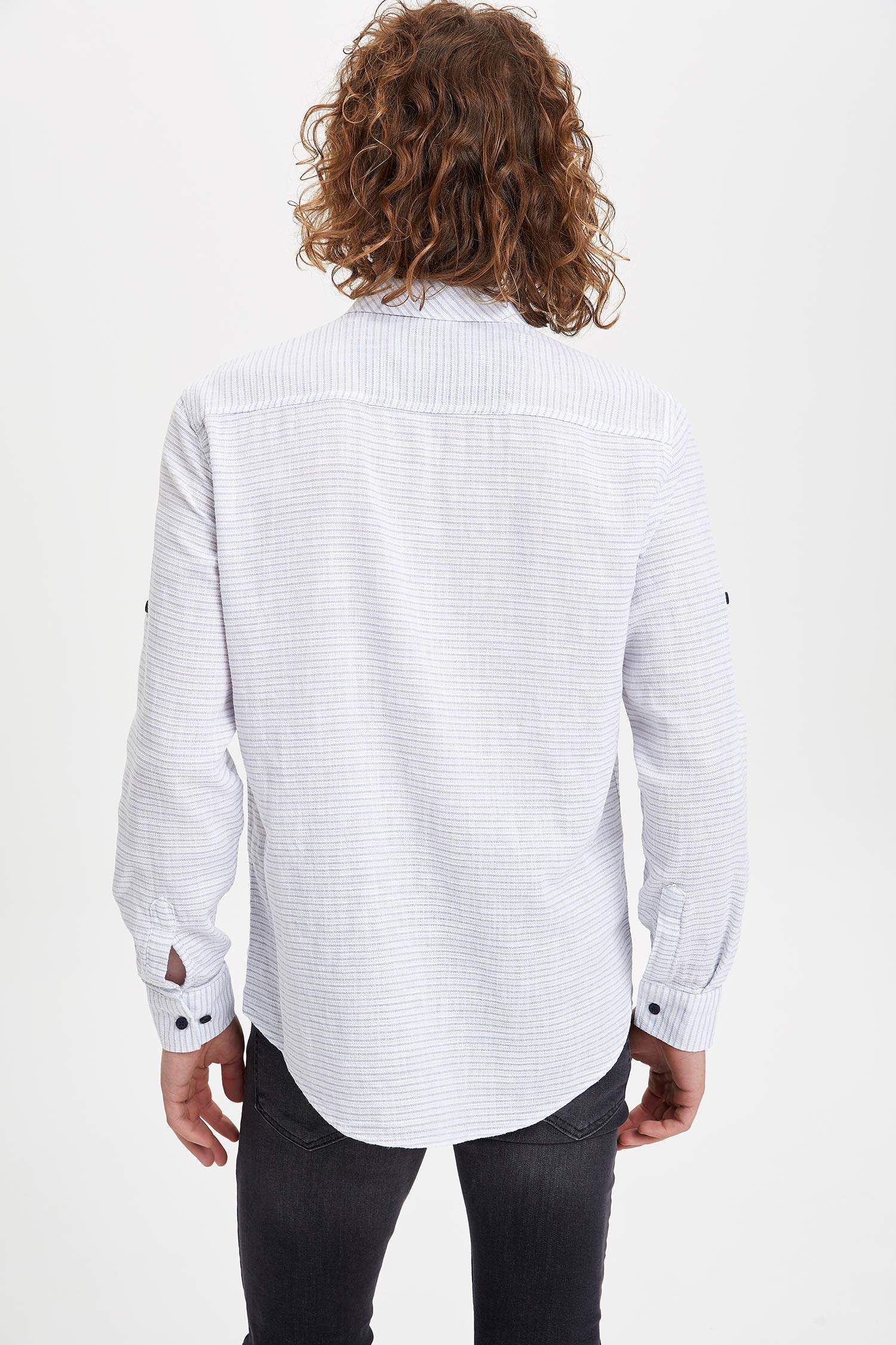 Defacto Çizgili Slim Fit Gömlek. 4 Defacto Çizgili Slim Fit Gömlek. 4