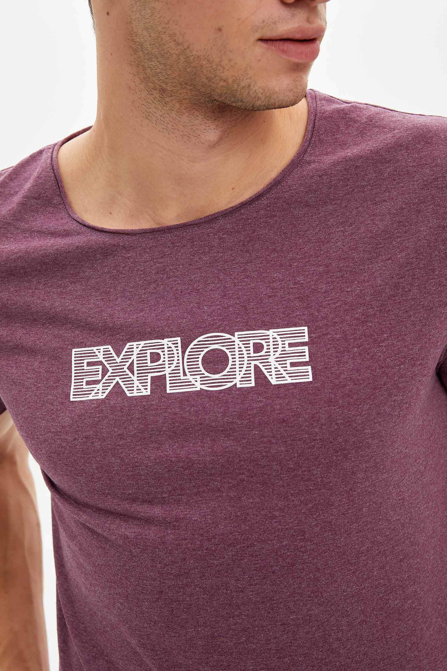 Defacto Baskılı Slim Fit T-shirt. 3 Defacto Baskılı Slim Fit T-shirt. 3